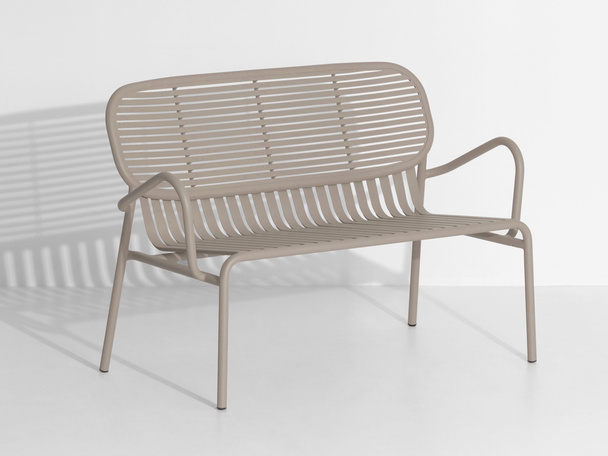 Алюминиевая садовая скамейка с порошковым покрытием с подлокотниками Petite Friture выходные ARCH-00120153 - Вид №23