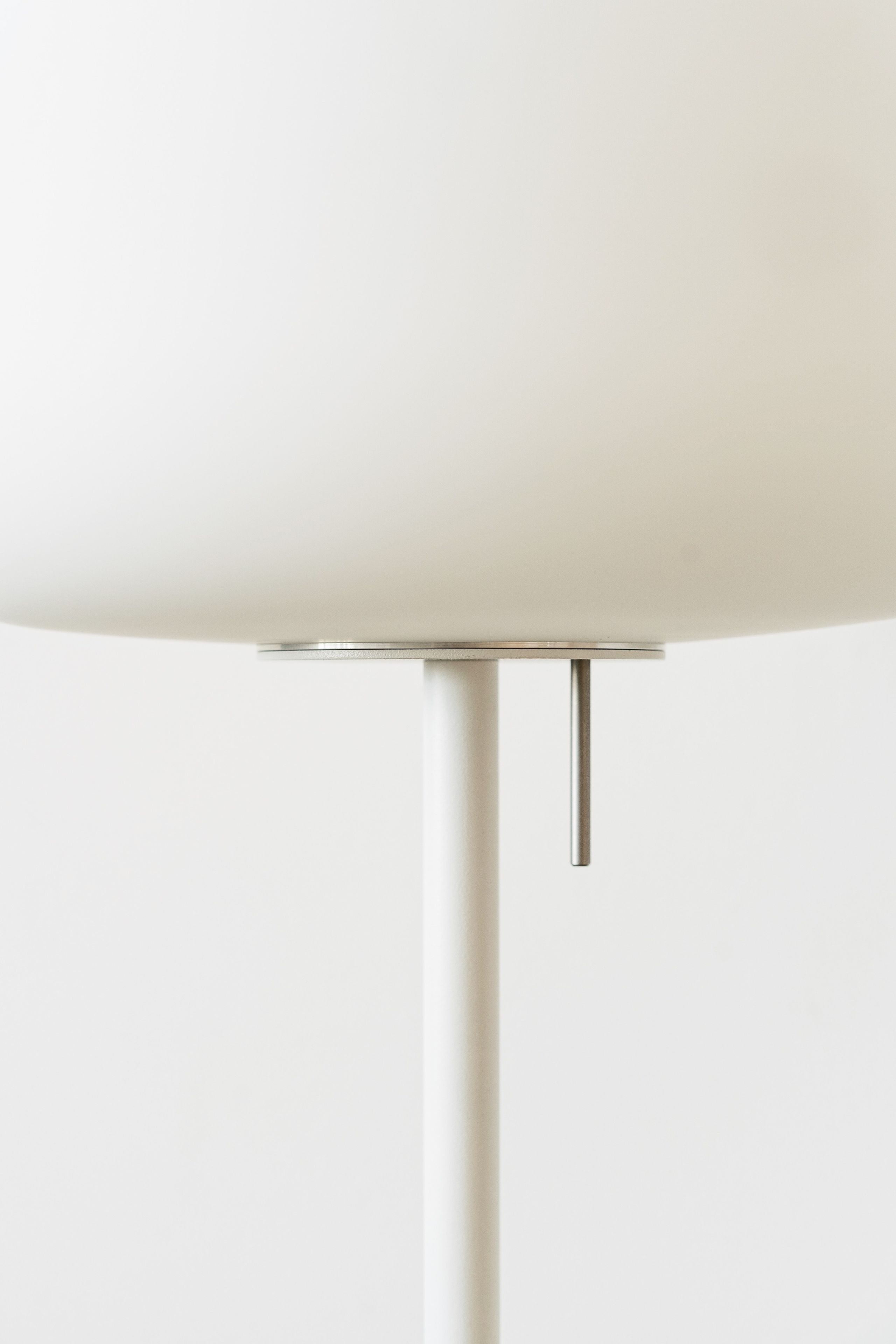 Светодиодный торшер из опалового стекла с диммером Case Soft ARCH-00090369 - Вид №14