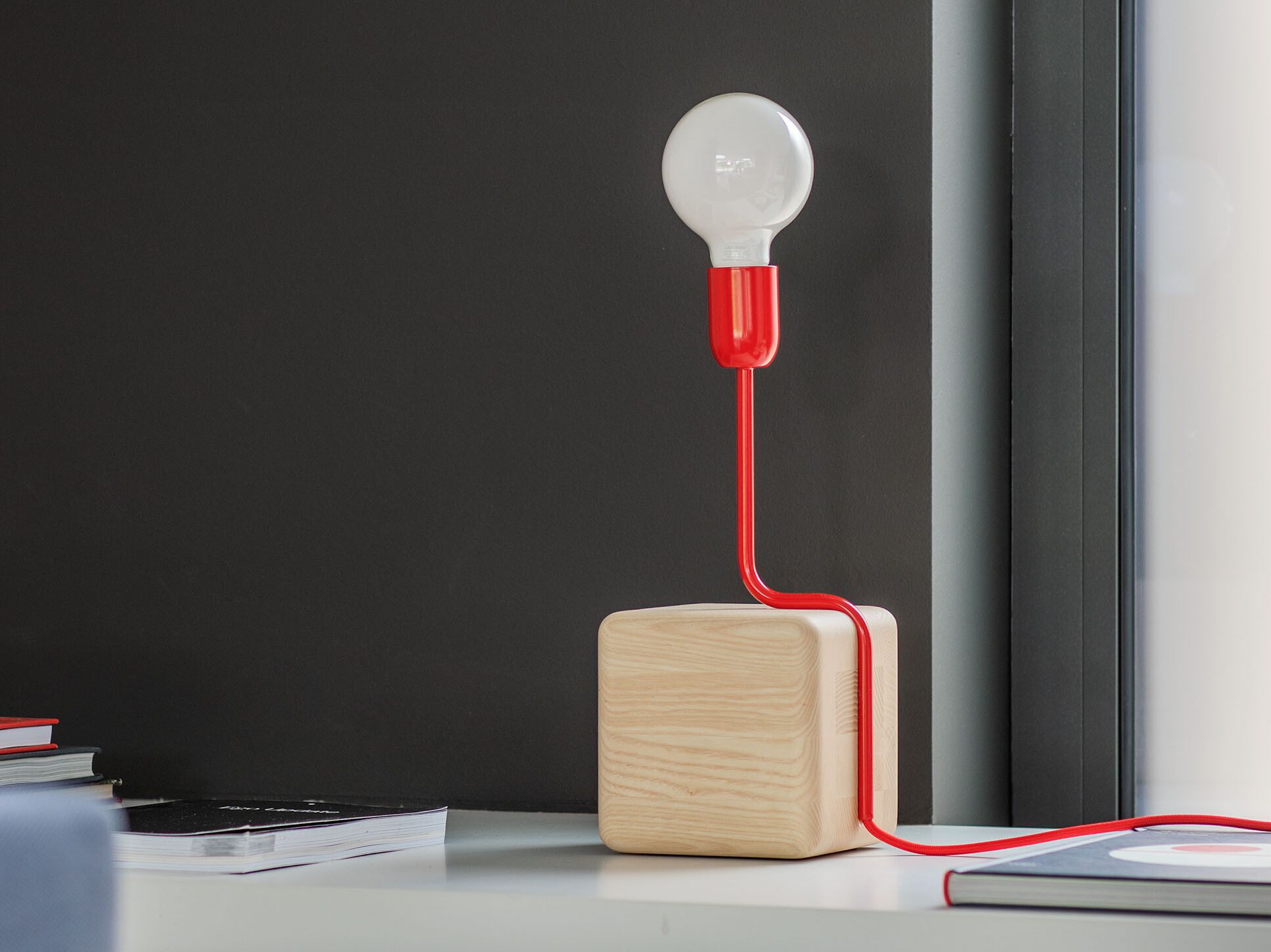 Светодиодная настольная лампа Natevo FILO ROSSO ARCH-00138377 - Вид №2