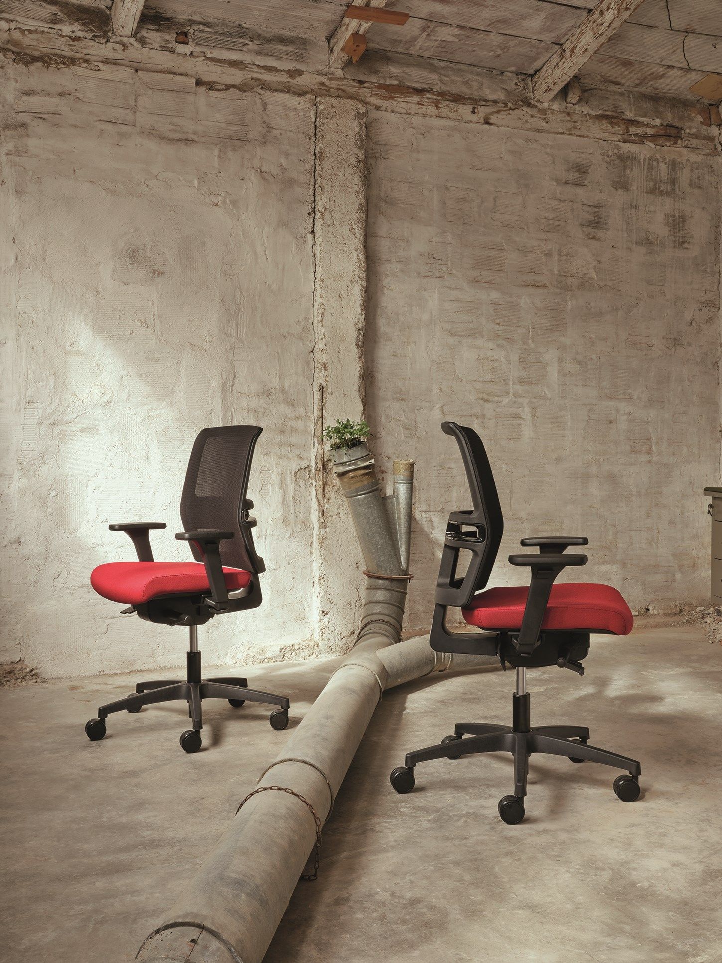 Операционный офисный стул с подлокотниками 5 спиц Nahu Omnia ARCH-00032856 - Вид №3