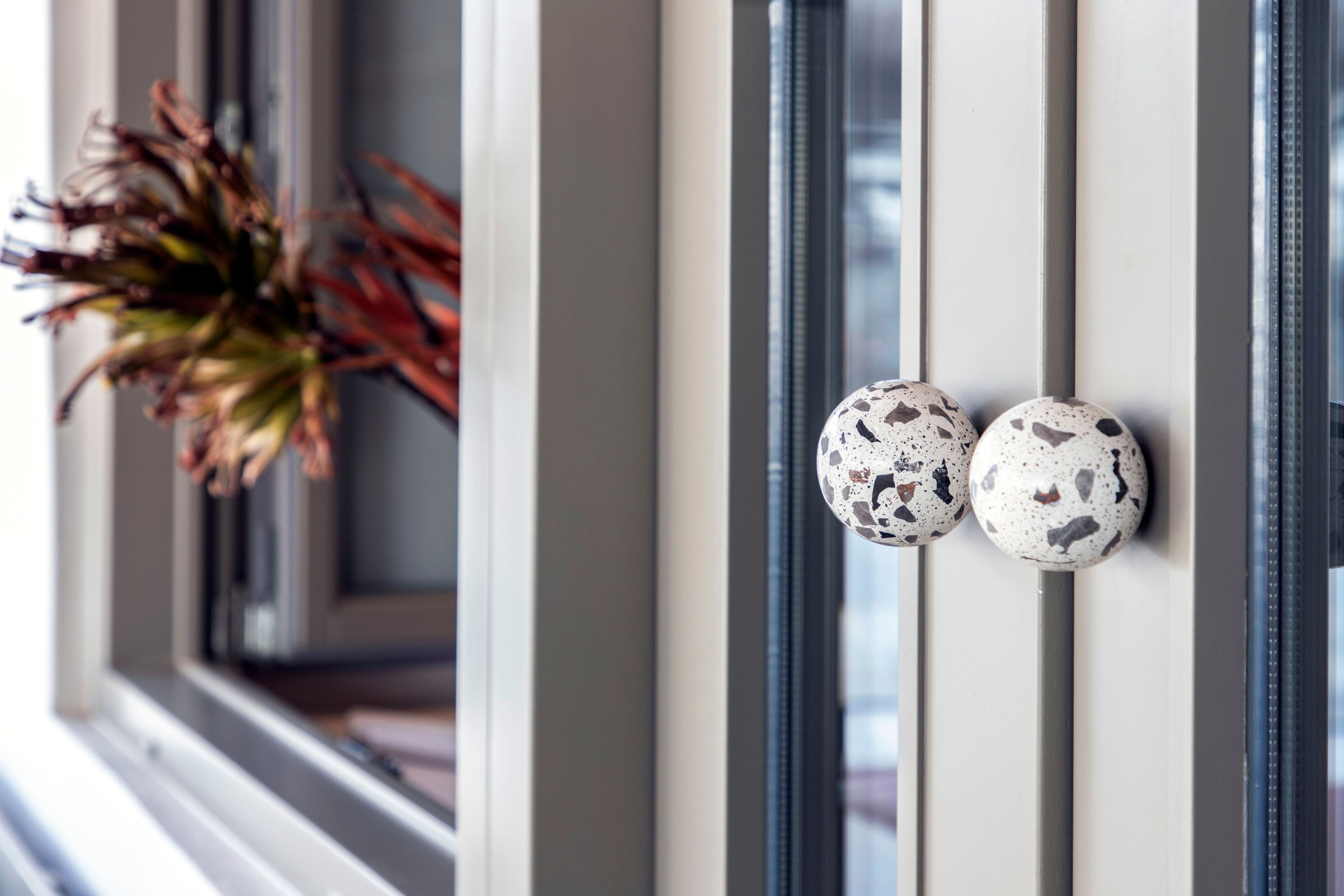 Бетонная ручка URBI et ORBI ручки и крючки ARCH-00079633 - Вид №9