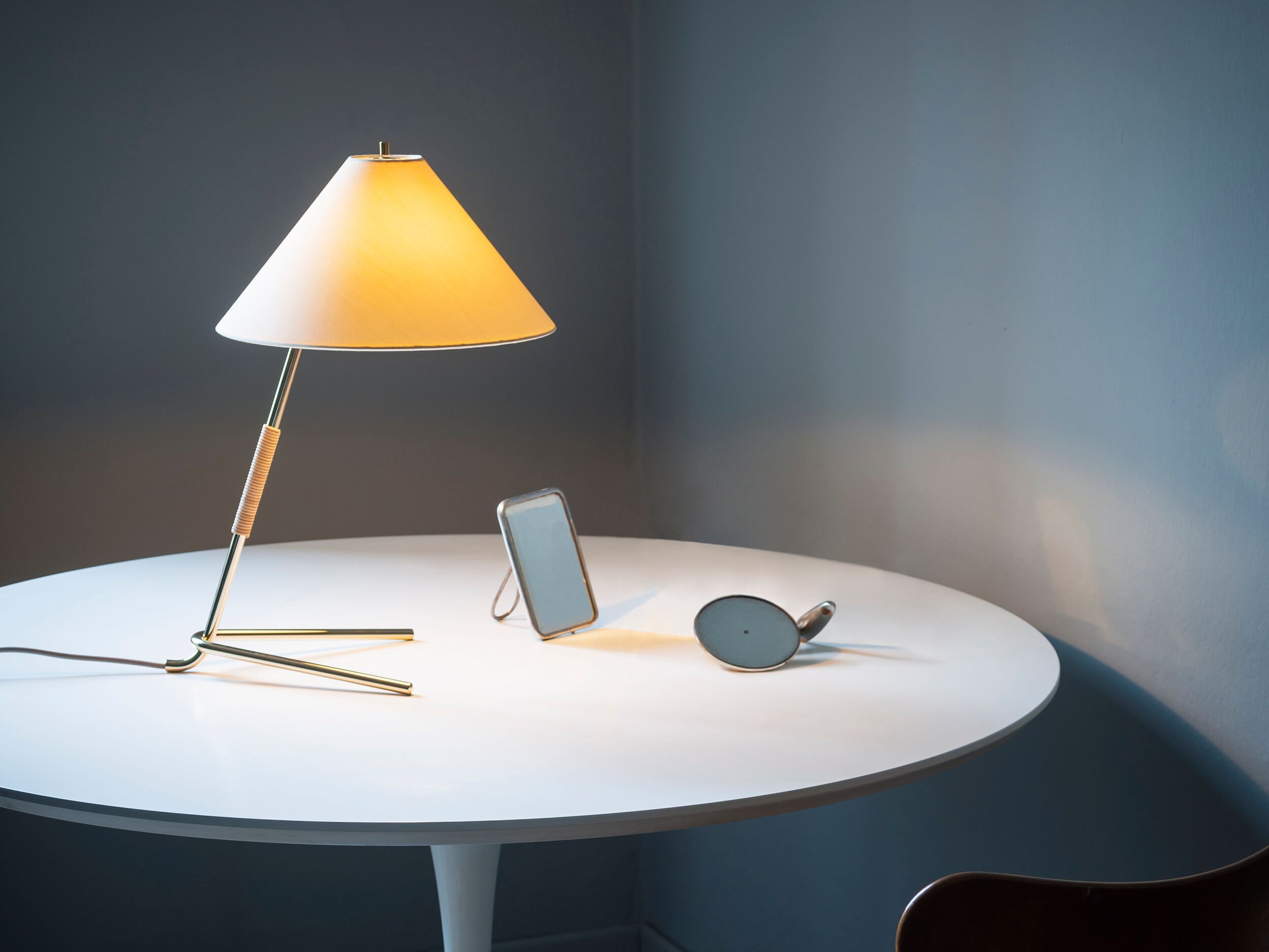 Металлическая и шелковая настольная лампа Kalmar Hase ARCH-00104141 - Вид №3