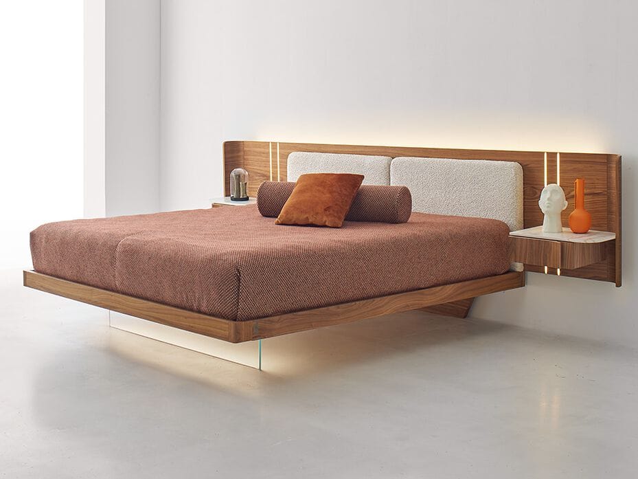 Двуспальная кровать из грецкого ореха со встроенными тумбочками Modesign Book ARCH-00111507