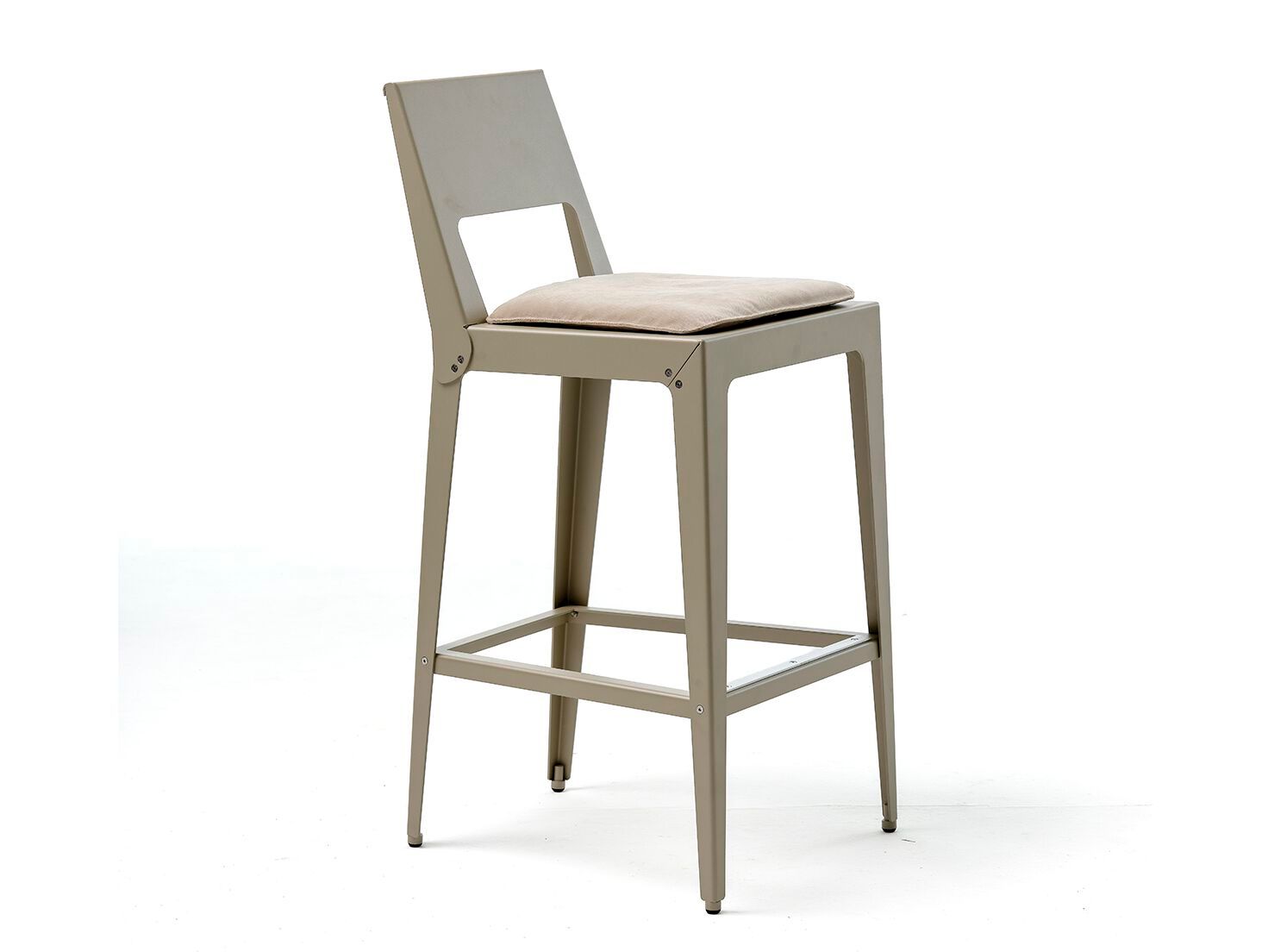 Высокий стул из листового металла с подставкой для ног EPÒNIMO Alu ARCH-00082033