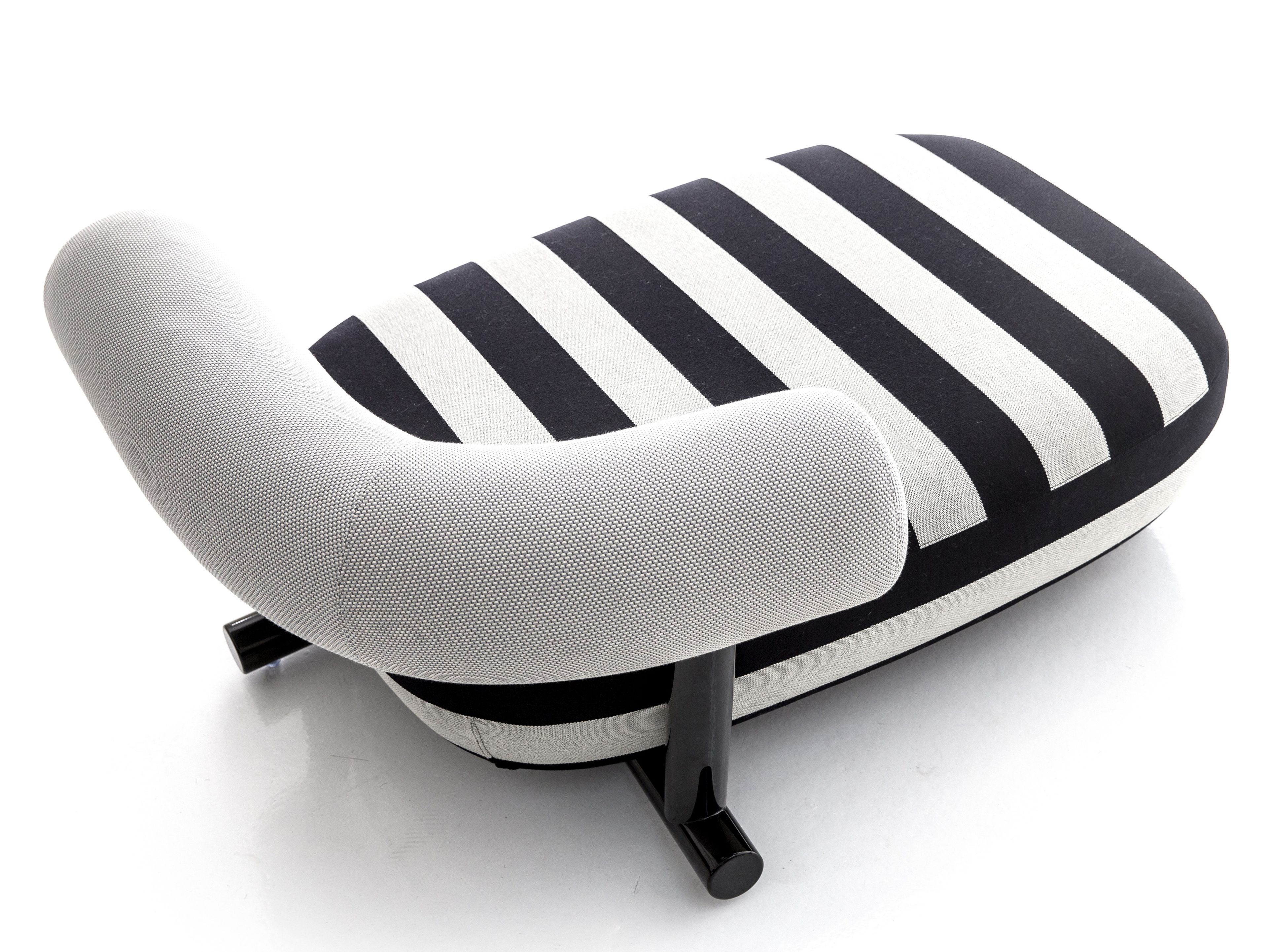 Мягкая спальная кровать MOROSO труба ARCH-00033496 - Вид №2