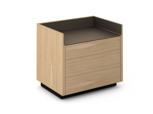 Деревянная квадратная тумбочка