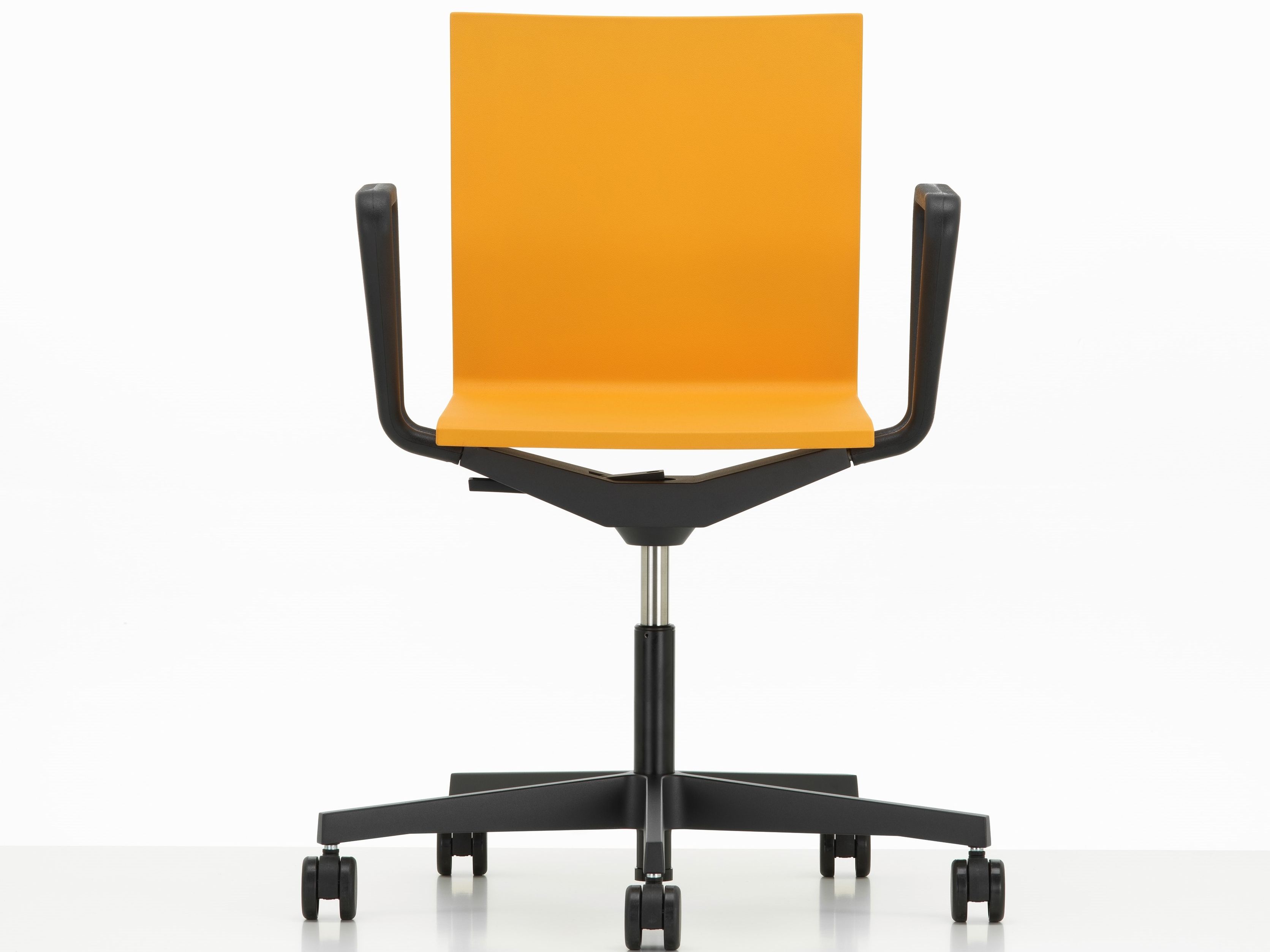 Офисное кресло из пенополиуретана с подлокотниками с 5 спицами VITRA .04 ARCH-00134323 - Вид №1