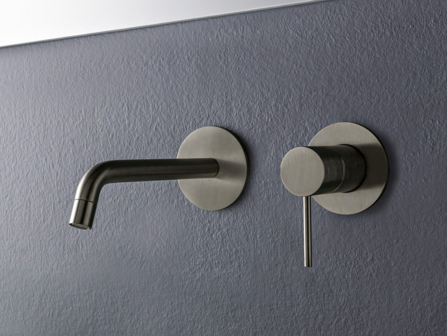 Латунь однорычажный настенный смеситель для раковины Rubinetterie Treemme Up+ ARCH-00151945 - Вид №1