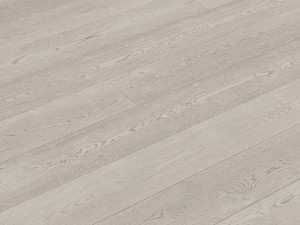 Биосовместимый трехслойный деревянный пол