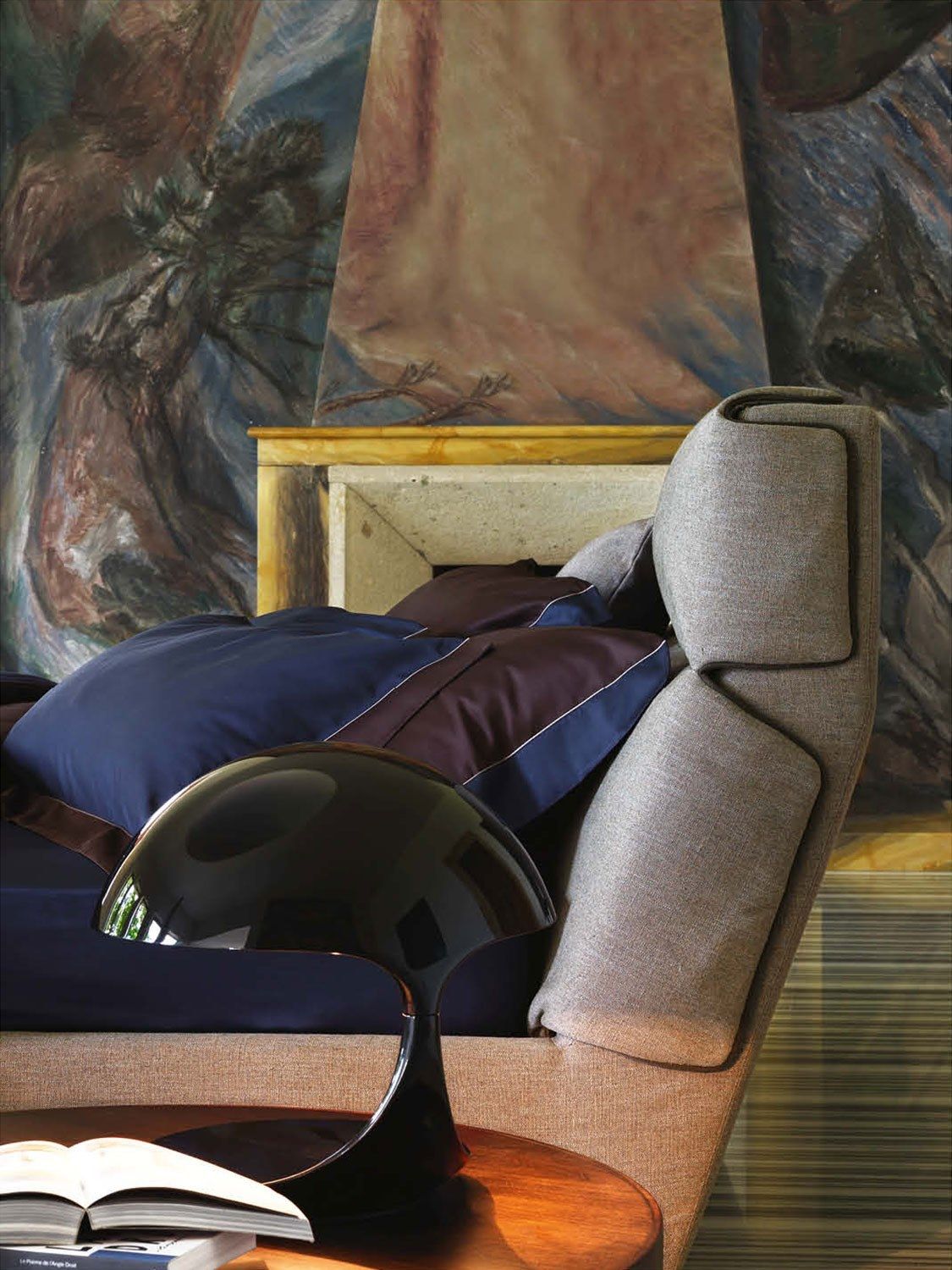 Кровать с высоким мягким изголовьем Flou джентльмен ARCH-00004383 - Вид №6