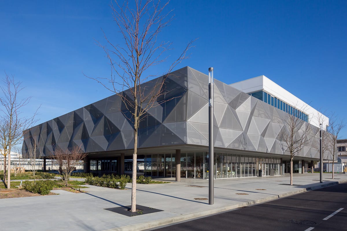 Текстильный фасад SERGE FERRARI ЛИЦЕВАЯ СТОРОНА ARCH-00108732 - Вид №1