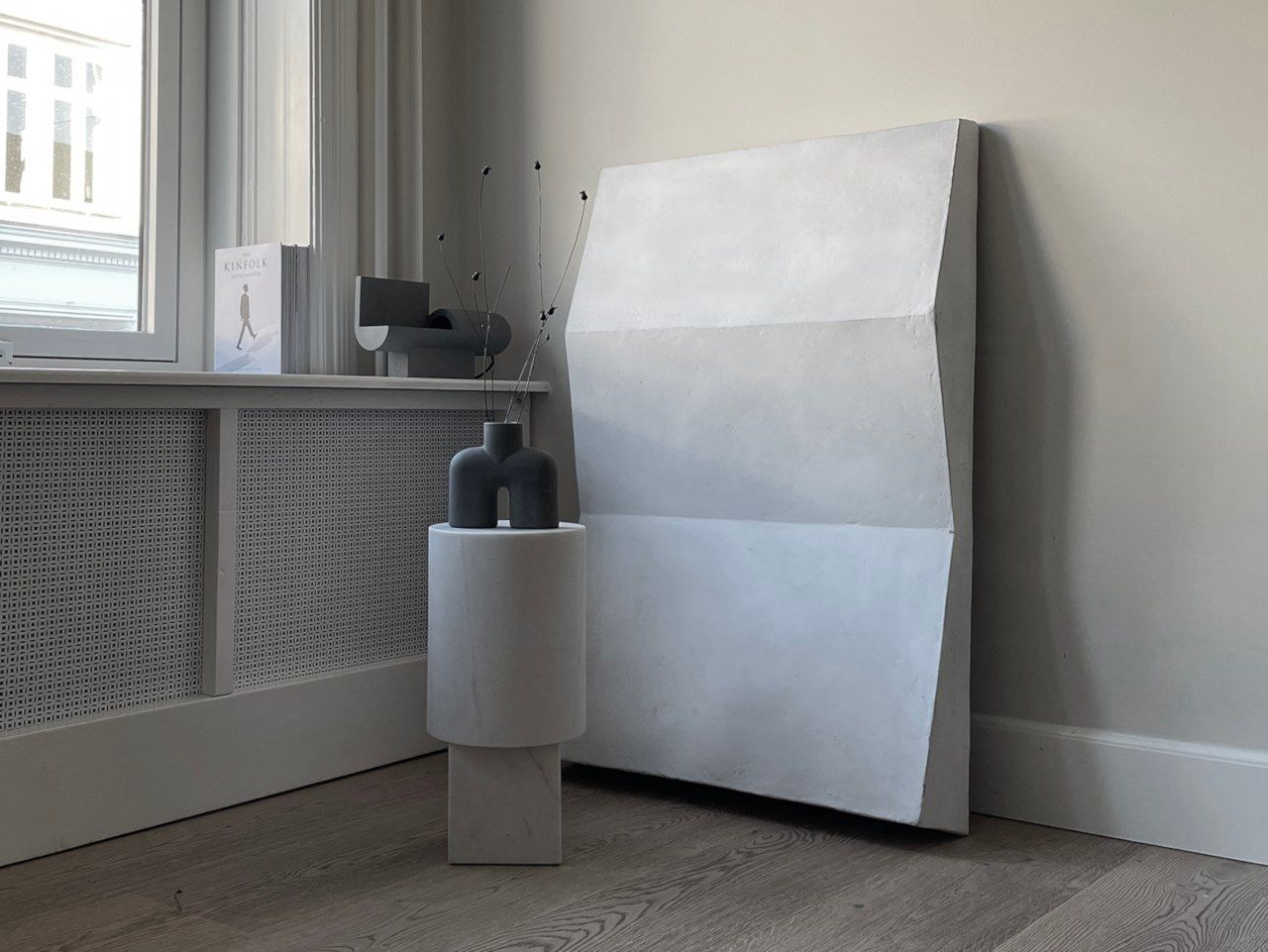 Круглый журнальный столик из волокнистого бетона 101 Copenhagen COLUMN ARCH-00141605 - Вид №1