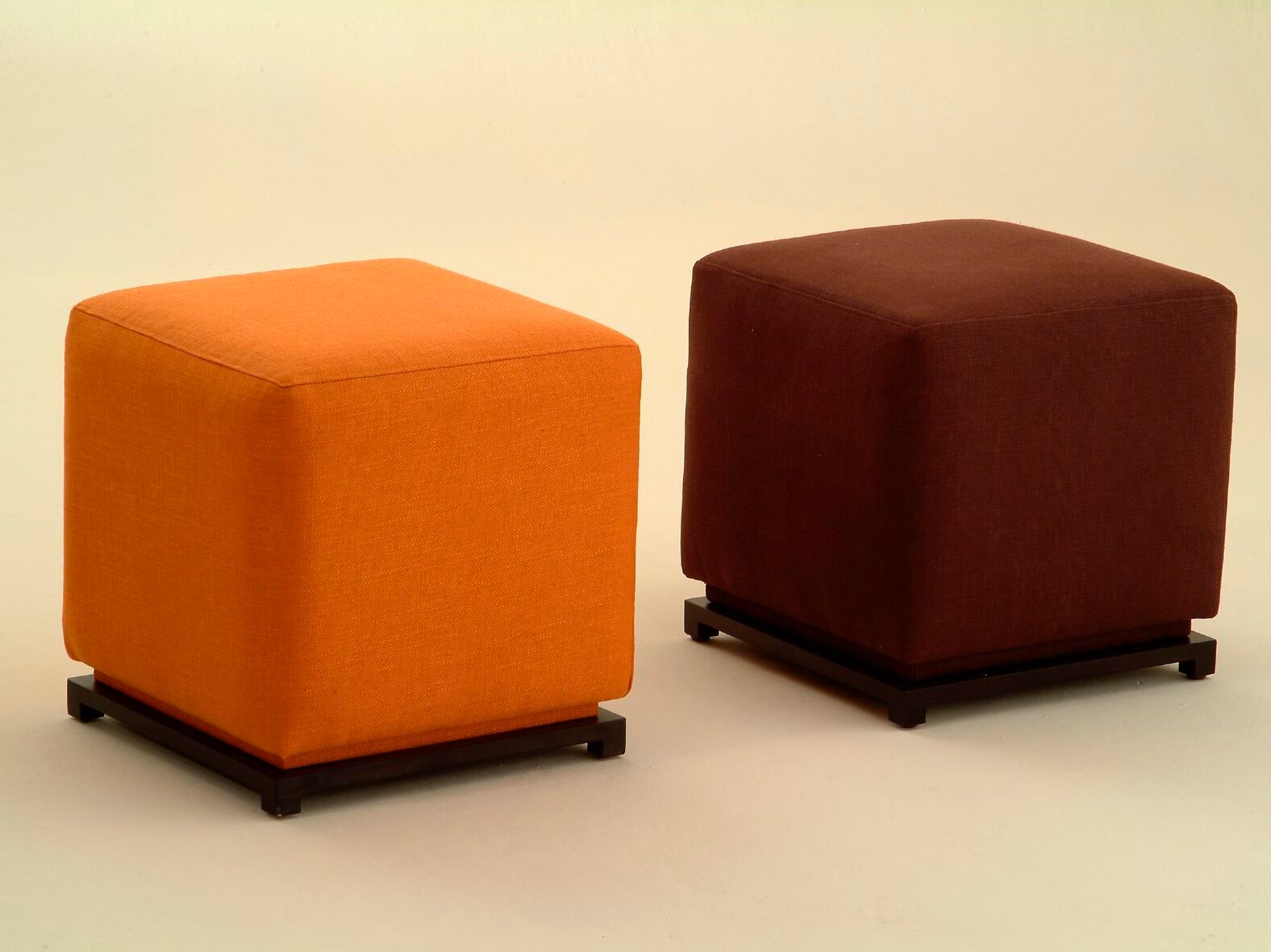 Квадратный пуф Biobject IROKO ARCH-00081279 - Вид №1