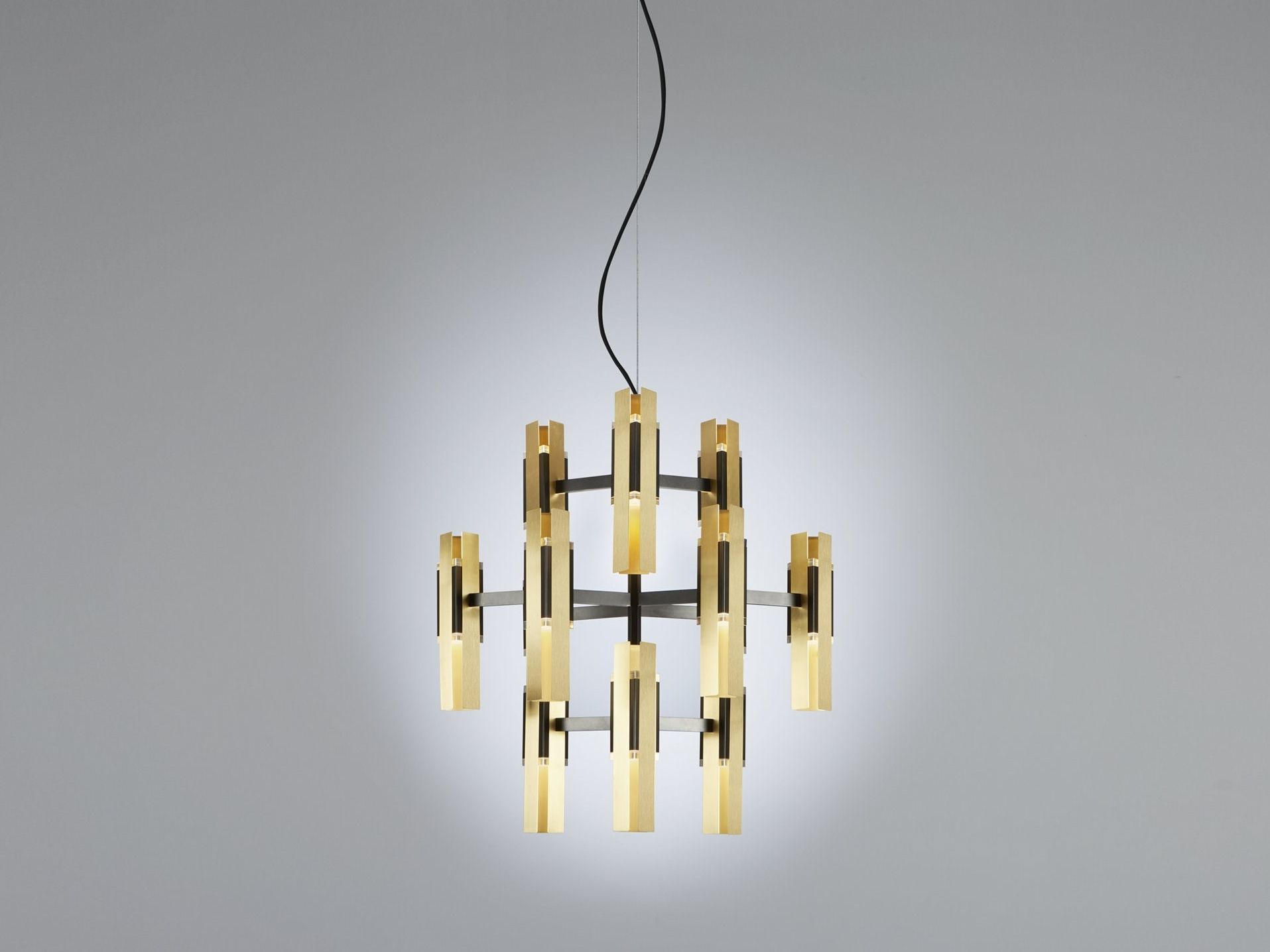 Латунный подвесной светильник Tooy Экскалибур ARCH-00046576