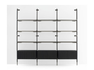 Книжный шкаф из массива дерева