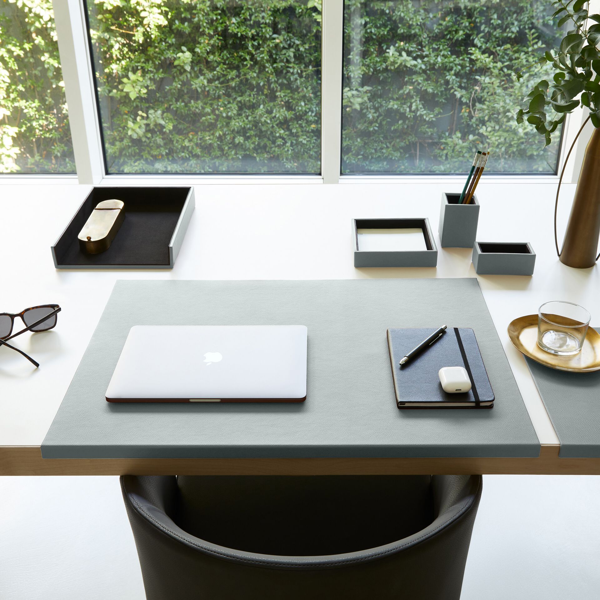 Кожаный чехол EGLOOH Adamantis ARCH-00064469 - Вид №23