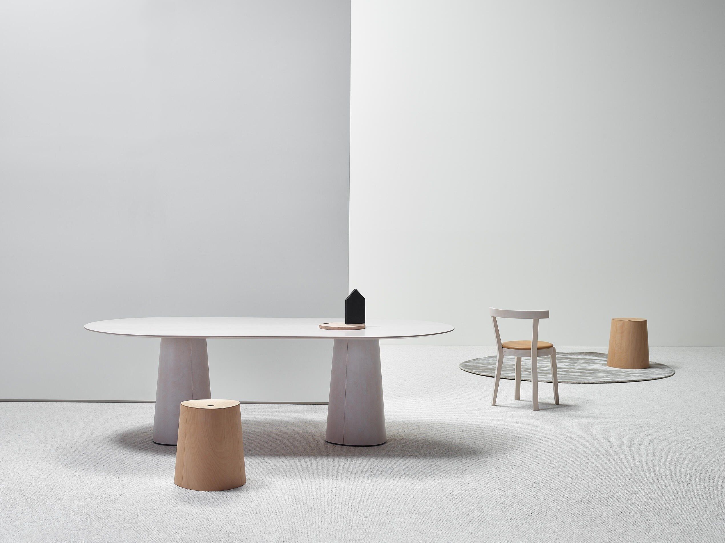 Деревянный штабелируемый стул TON P. O. V ARCH-00103921 - Вид №20