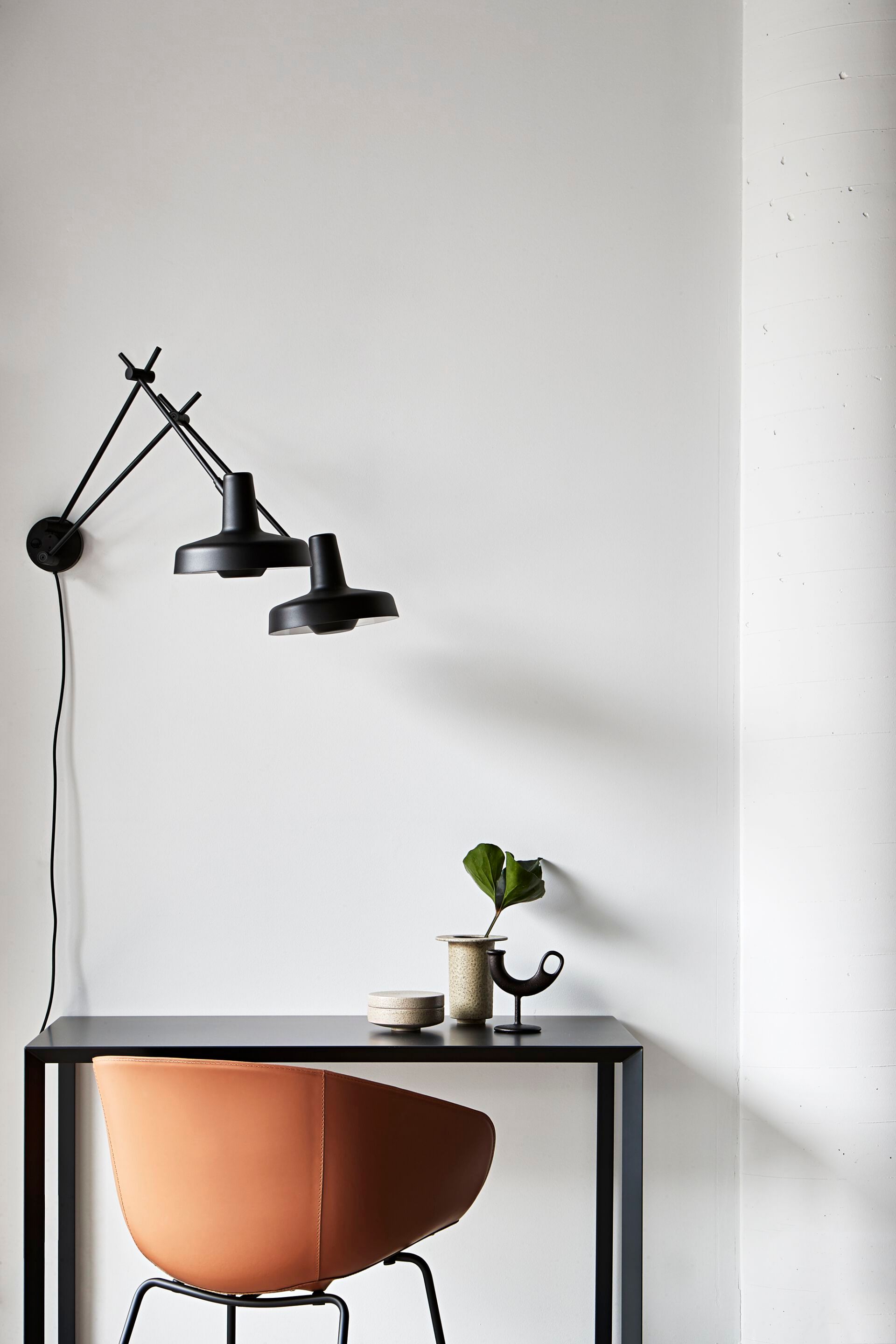 Двойной и регулируемый настенный светильник Grupa Arigato ARCH-00042280 - Вид №1