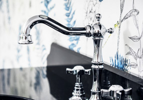 Gentry Home Смеситель для раковины Style на три отверстия с всплывающей пастой Ascot Хром GH102811  - Вид №1