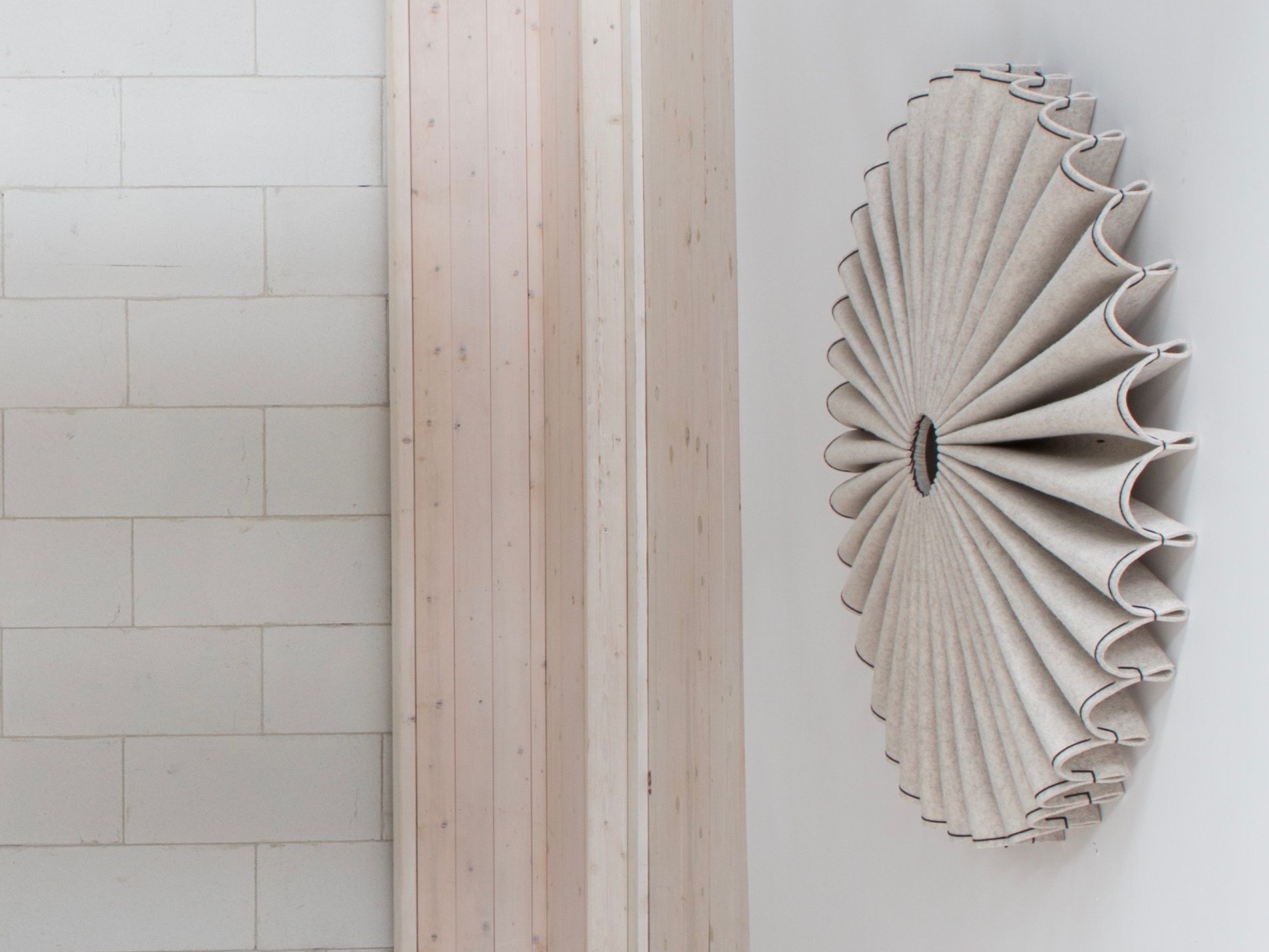 Акустическая войлочная панель BuzziSpace BuzziPleat ARCH-00054585