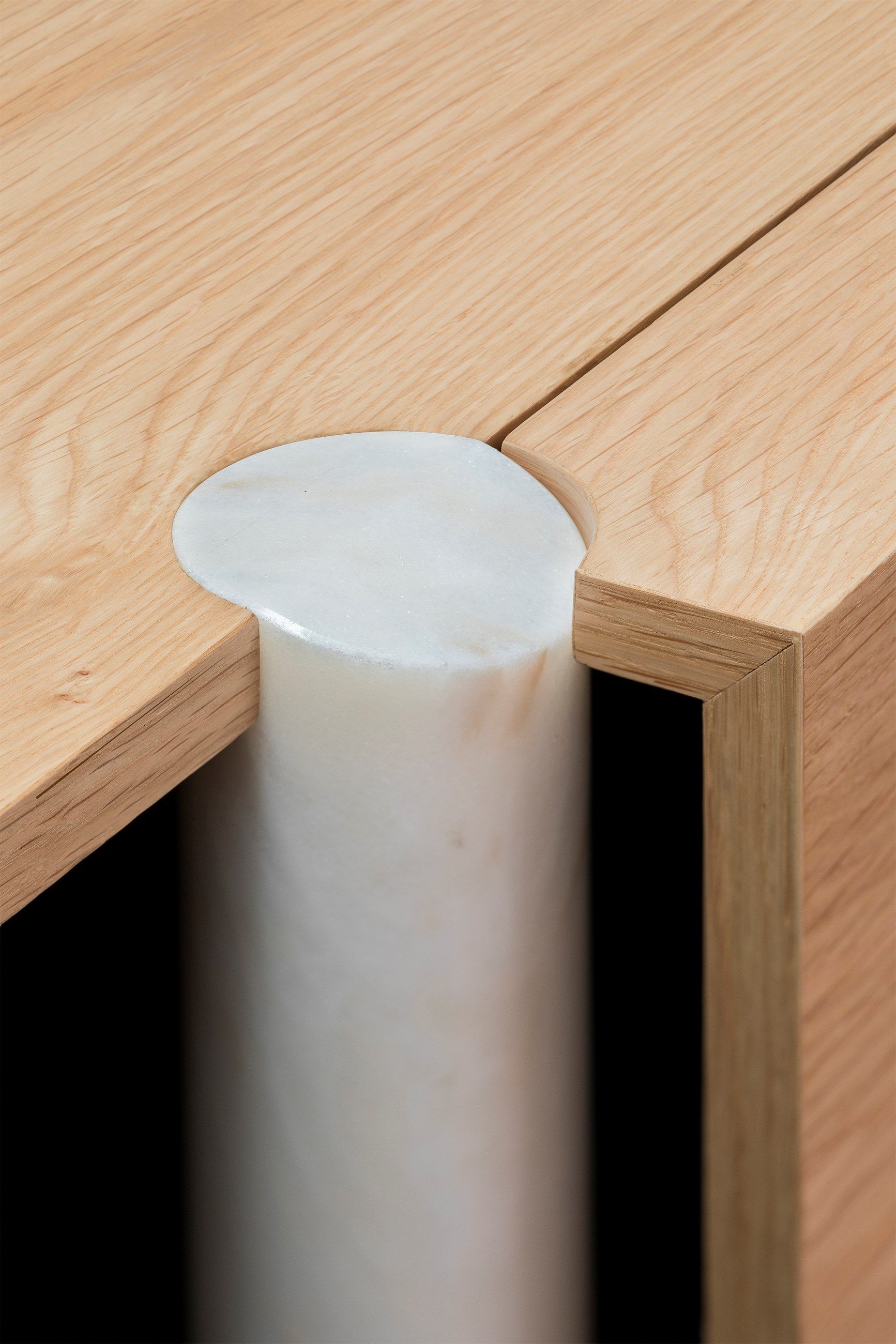 Деревянный шкаф с распашными дверями WUDA Pedra ARCH-00001184 - Вид №4