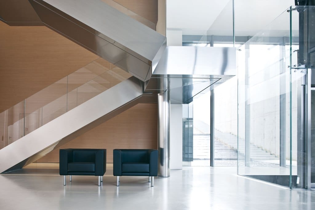 Кожаное кресло с подлокотниками Kastel ARCH-00094037 - Вид №1