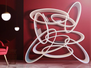 Книжный шкаф из переработанного пластика с фотокаталитической обработкой