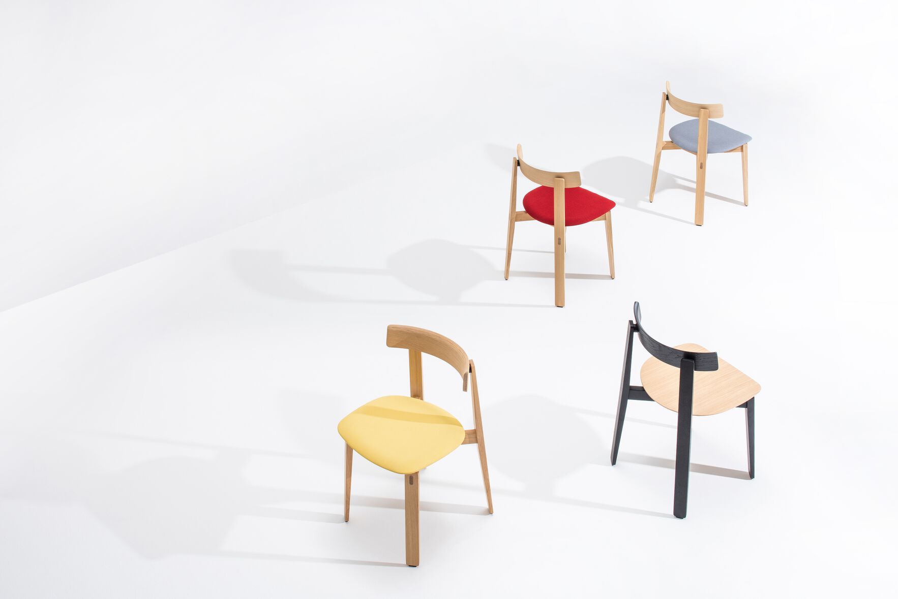 Дубовый стул с открытой спинкой Gazzda ARCH-00016779 - Вид №4