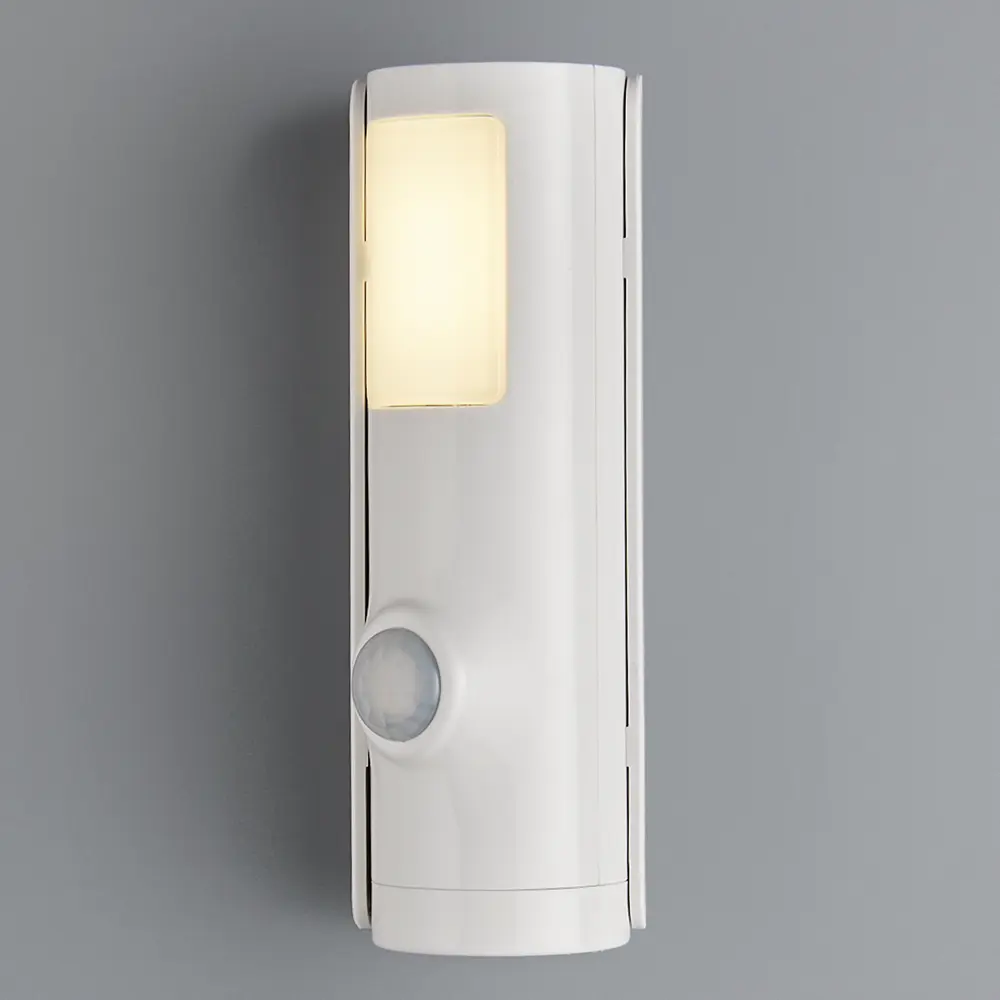 Светильник светодиодный Ledvance Nightlux Torch с датчиком света и движения и функцией факела, на батарейках, цвет белый 82282402 STLM-2139000  - Вид №2