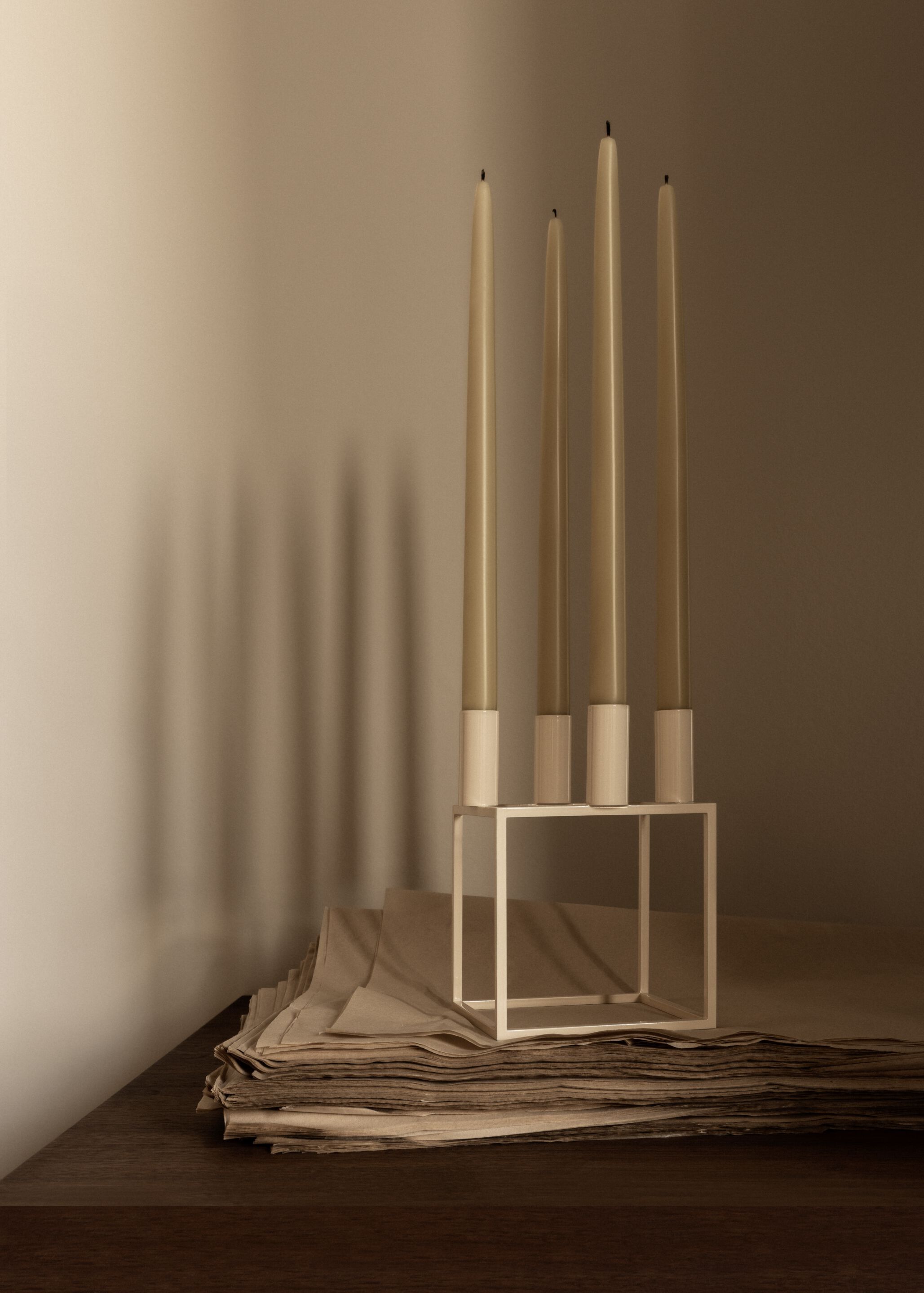 Подсвечник из цинкового сплава Audo Copenhagen Kubus ARCH-00101732 - Вид №7