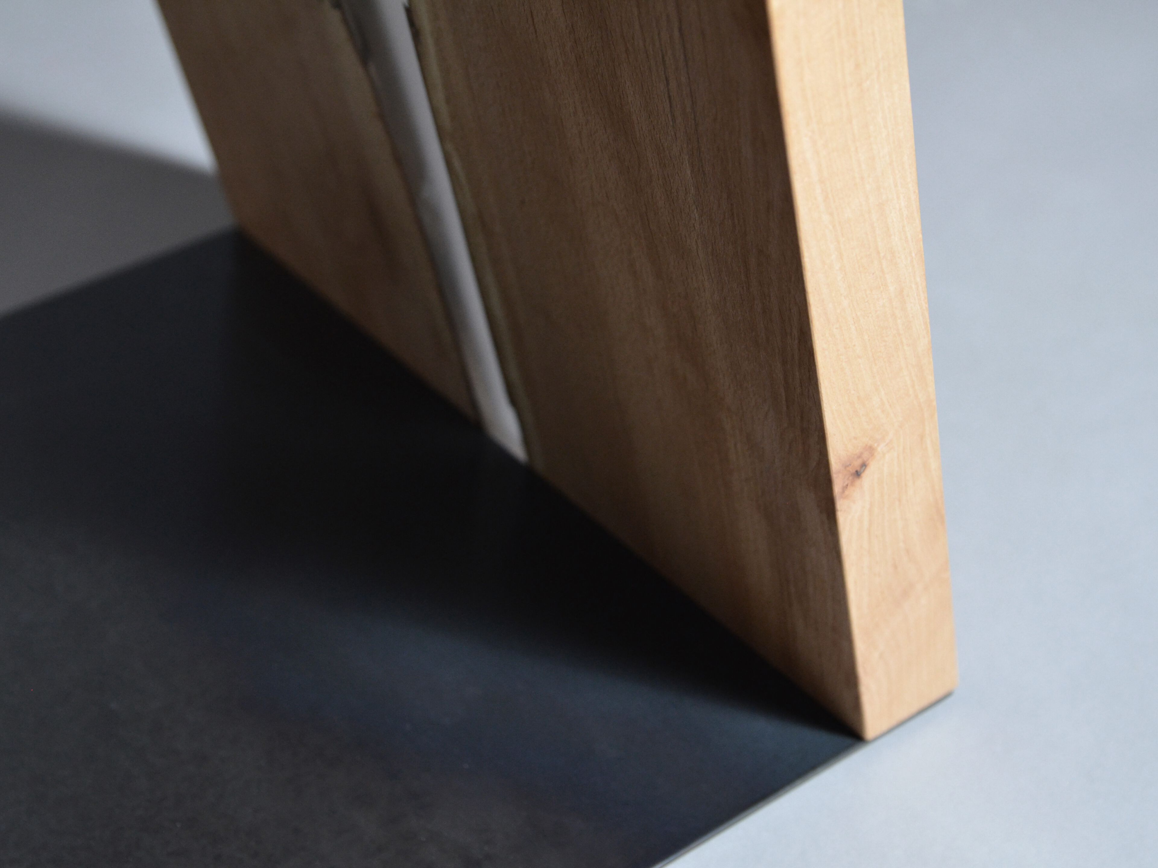 Журнальный столик / табурет из массива дерева и смолы alcarol Fungi ARCH-00126029 - Вид №5