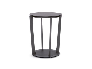 Деревянный низкий круглый журнальный столик