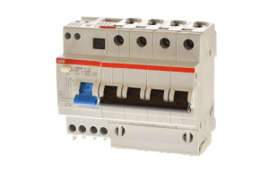 18277237 Автоматический выключатель дифференциального тока 6 модулей DS204 AC-C6/0,03 2CSR254001R1064 ABB