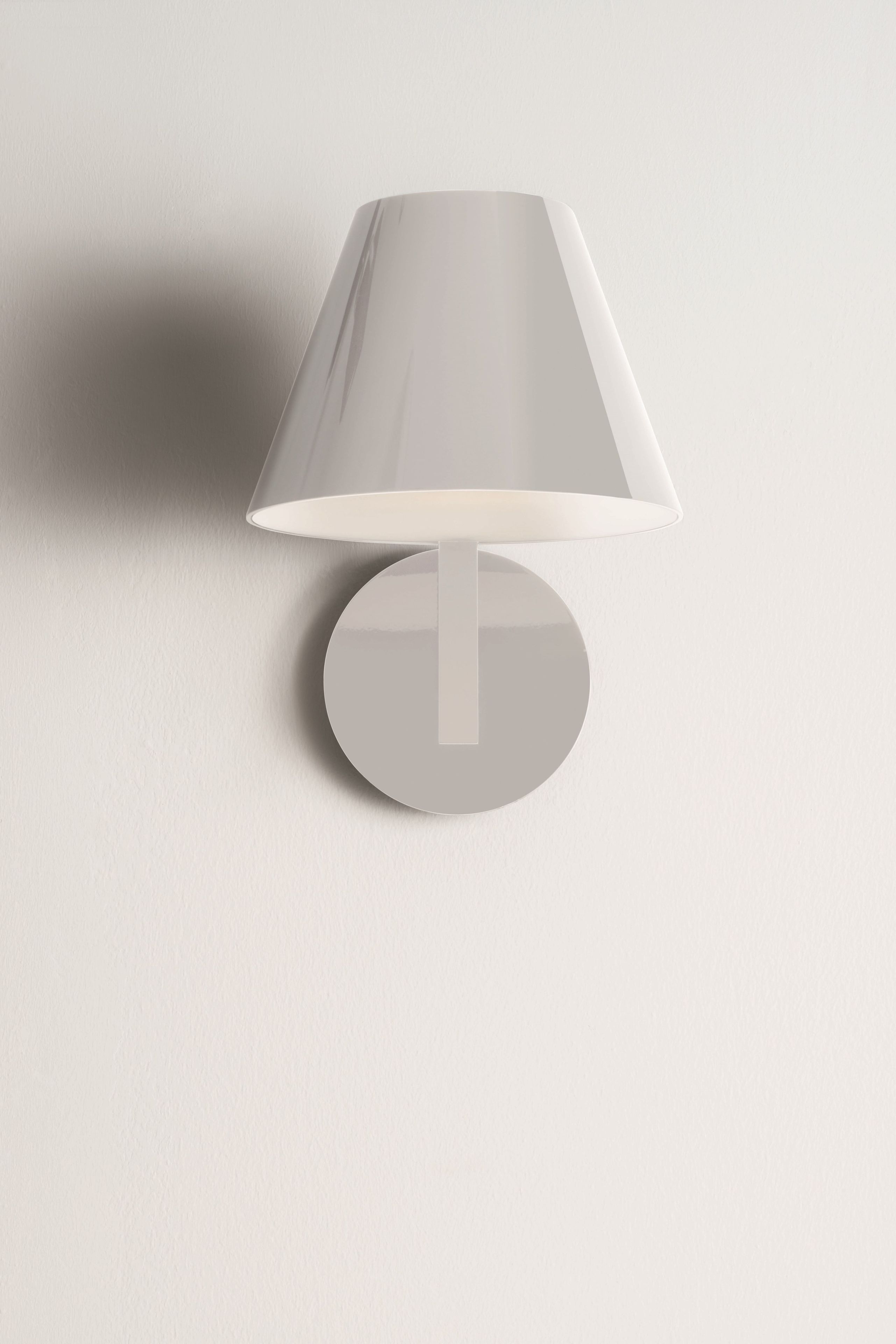 Светодиодный настенный светильник из поликарбоната Artemide La Petite ARCH-00031994 - Вид №5