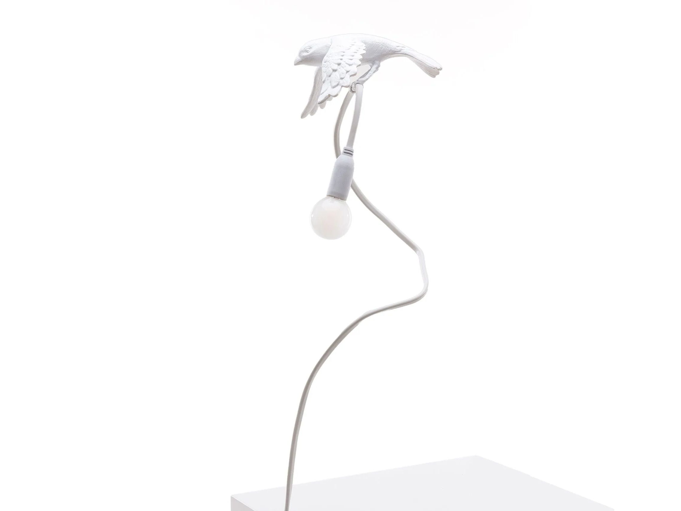 Светодиодная настольная лампа из смолы Seletti Sparrow Lamp ARCH-00048890