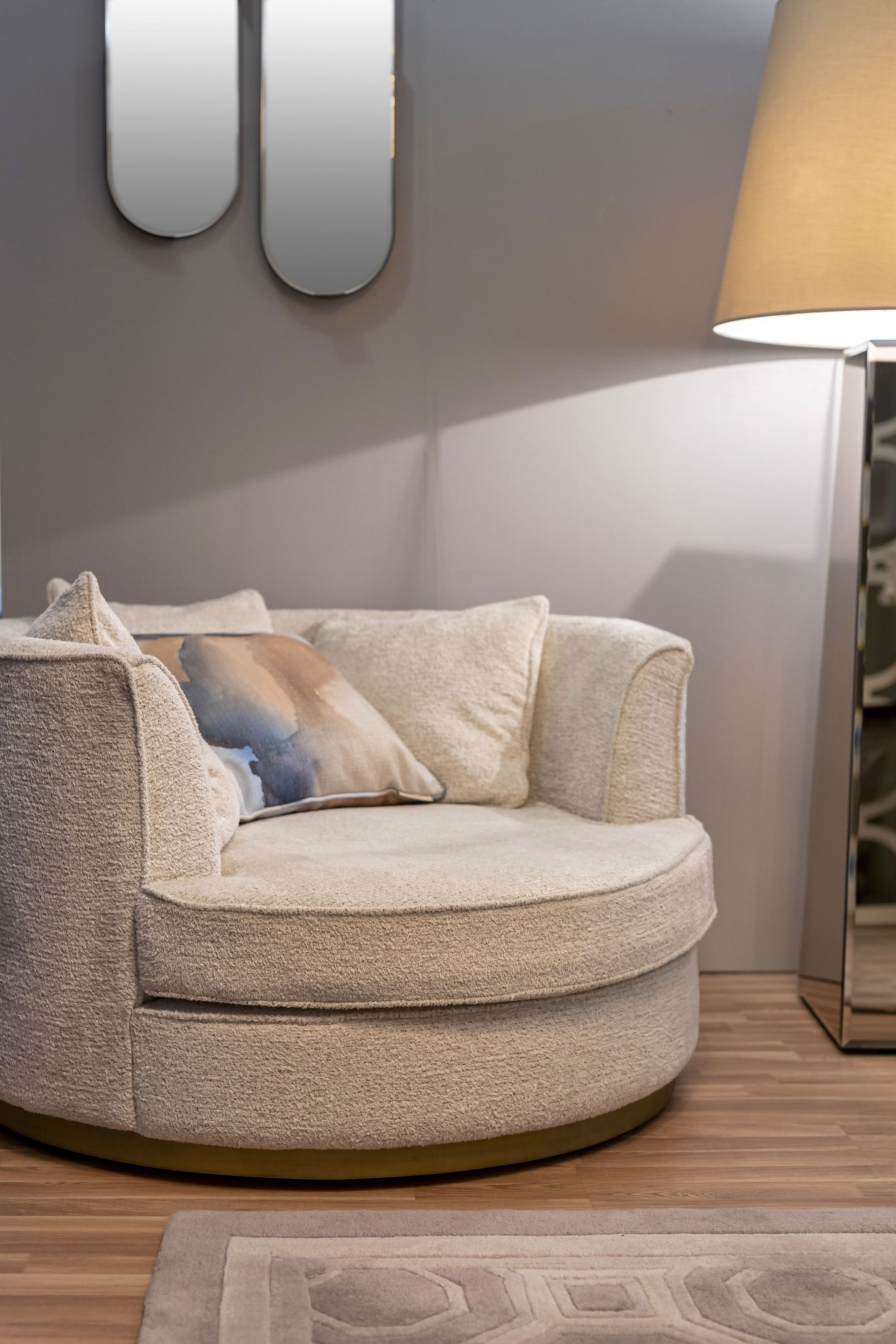 Бархатное кресло с подлокотниками Stylish Club ARCH-00054062 - Вид №12