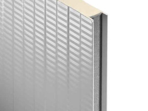 Панель с алмазным металлическим профилем