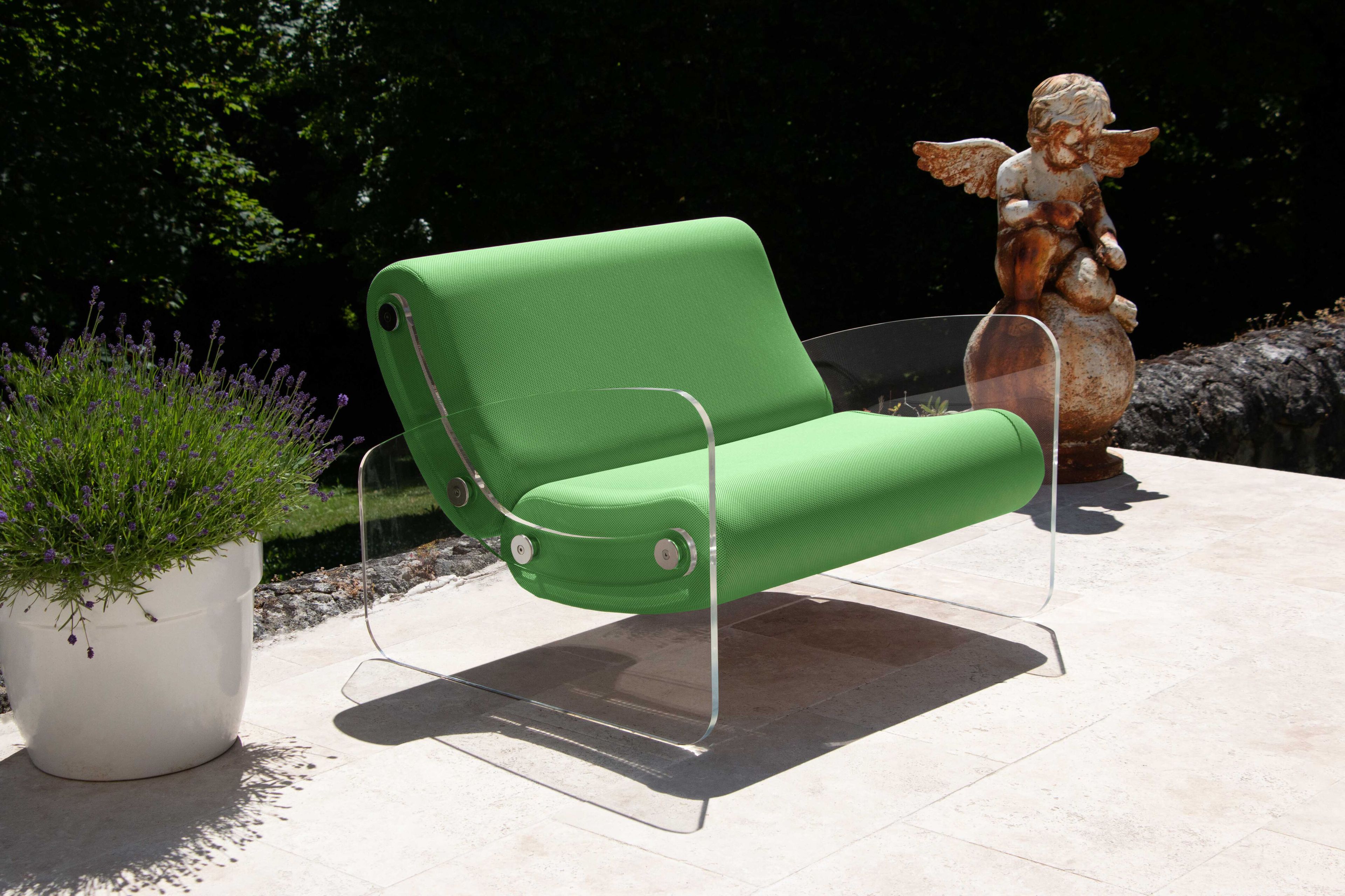 Кресло из ПММА и ткани с подлокотниками KUUMO MW03 ARCH-00148060 - Вид №1