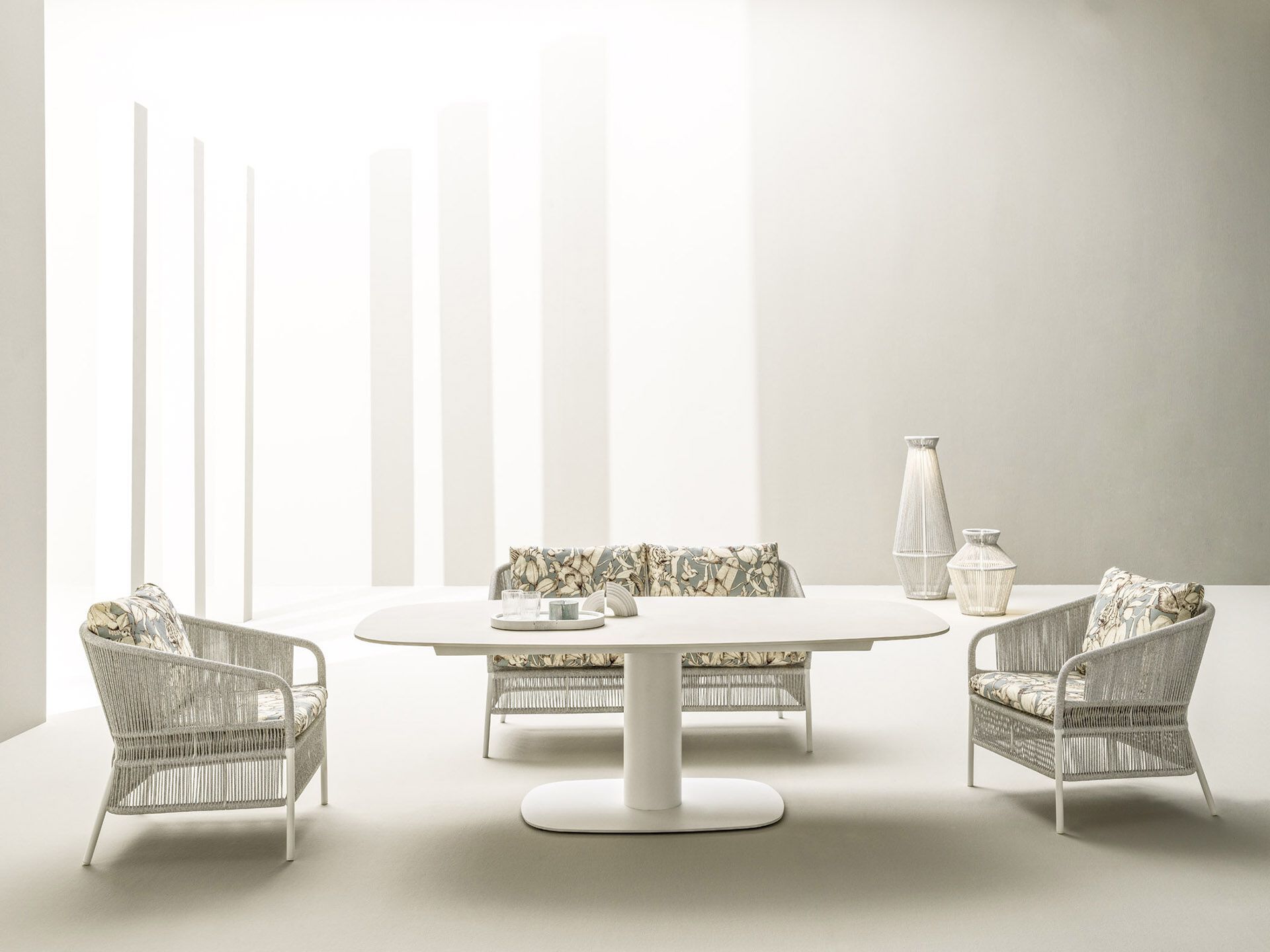 2-местный диван из синтетического волокна Varaschin Cricket ARCH-00129756 - Вид №1