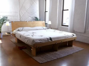 Modos Двуспальная кровать из дерева