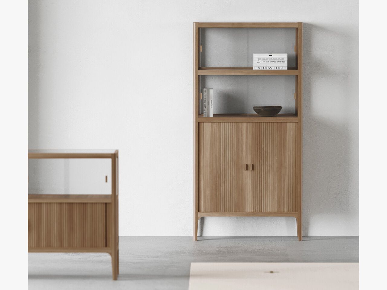 Деревянный и стеклянный шкаф с раздвижными дверями Air Division Perry ARCH-00127334 - Вид №2