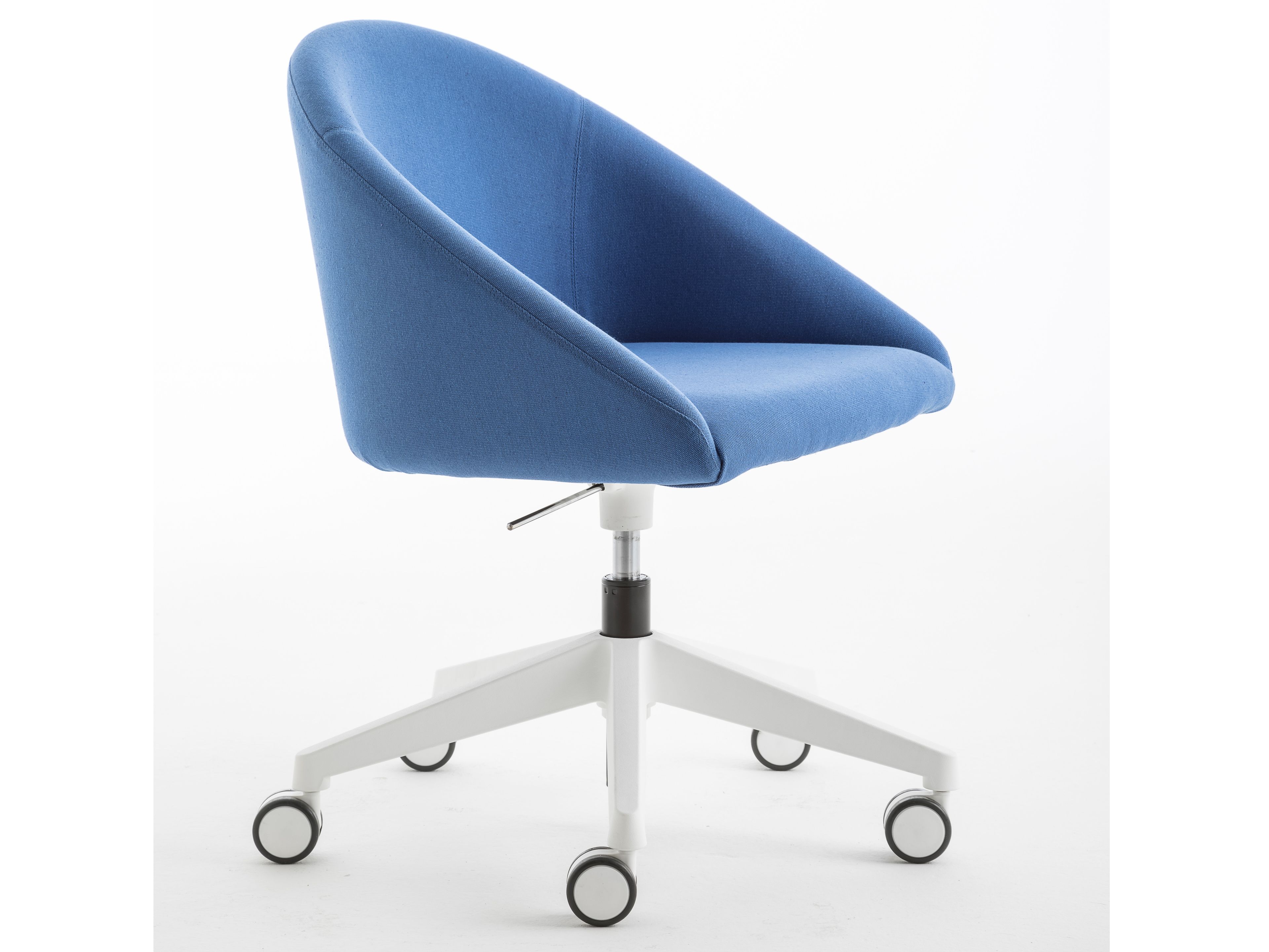 Тканевый стул с колесами с подлокотниками Luxy ARCH-00113622 - Вид №1