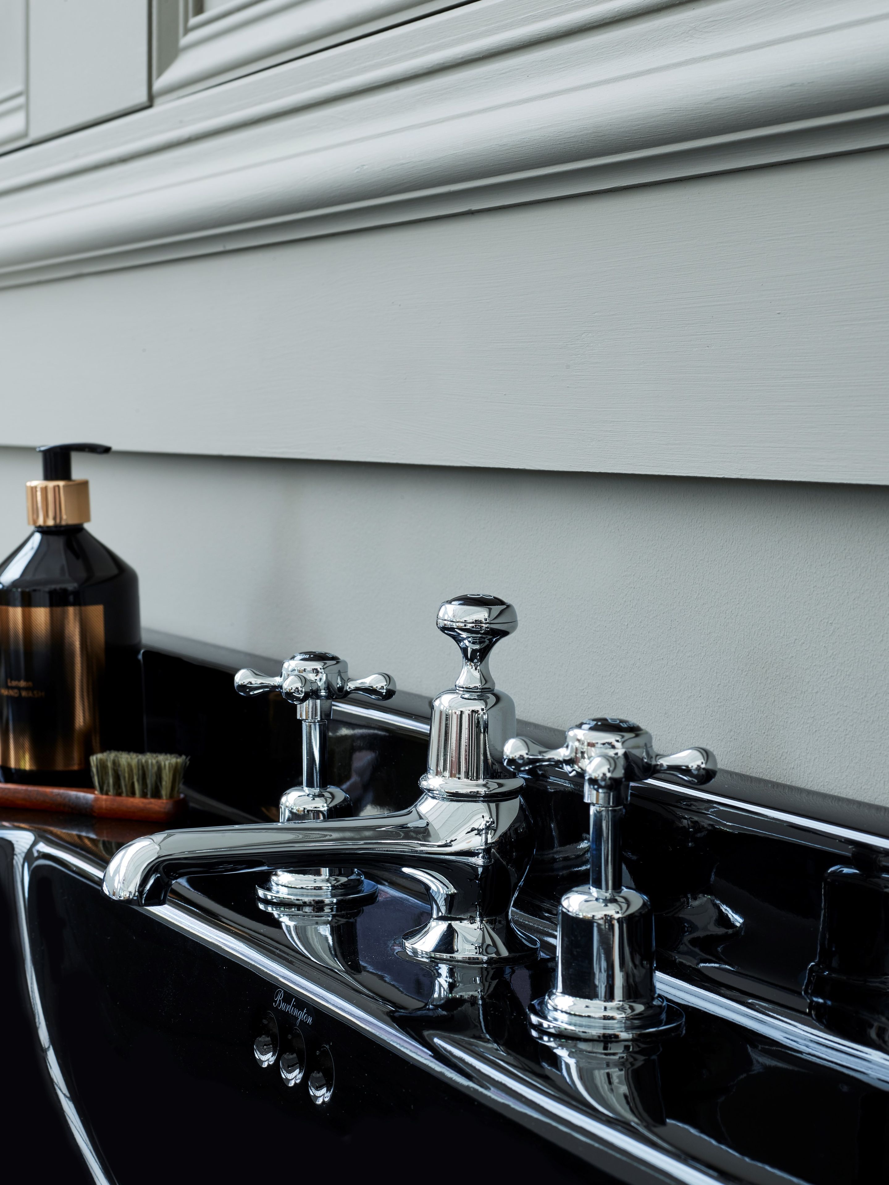 Прямоугольный умывальник из стекла на колонне Burlington Эдвардианская ARCH-00134895 - Вид №10