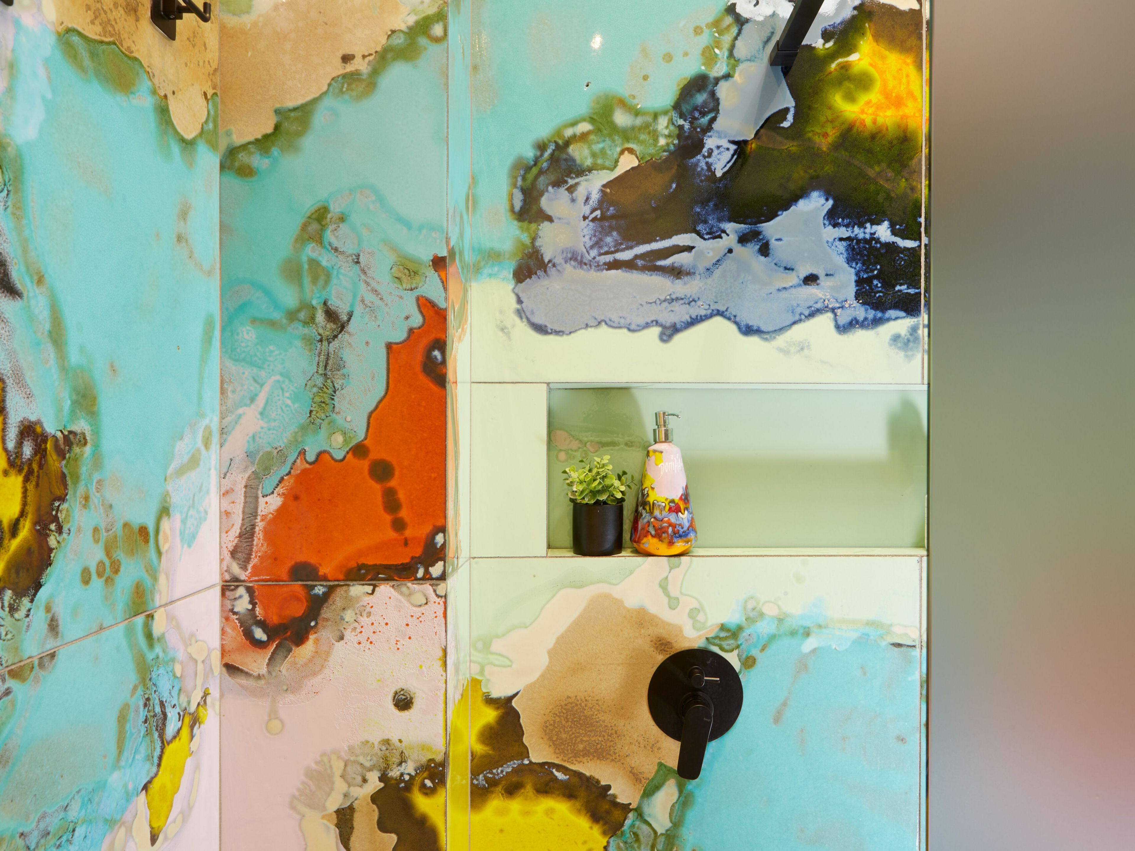 Облицовка из майоликовой лавы для интерьера DOMIZIANI RIVESTIMENTI ARCH-00086842