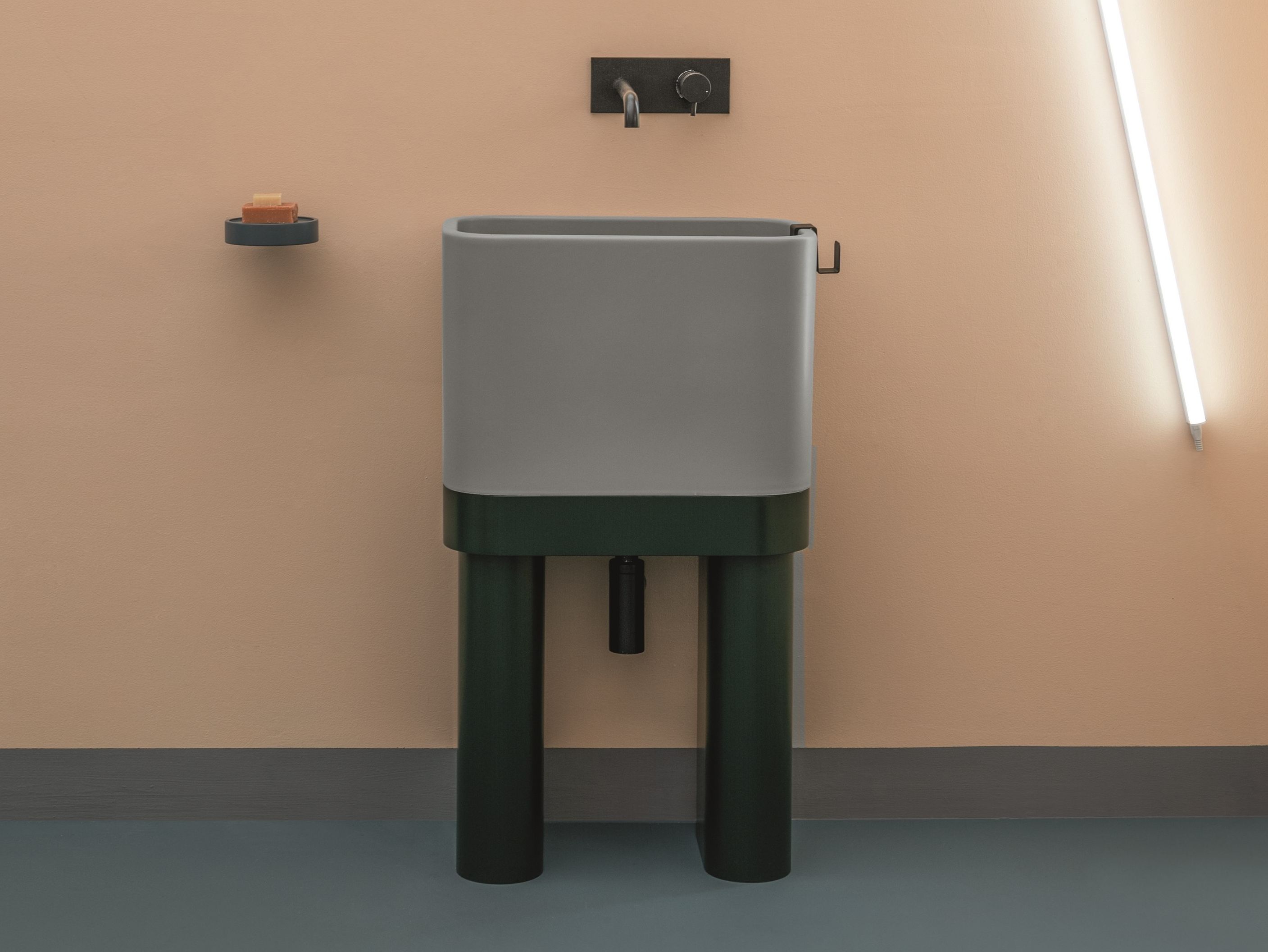 Деревянный напольный умывальник Axa вещь ARCH-00044896