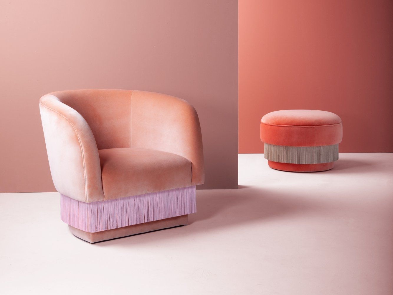 Кресло с подлокотниками DOOQ La Folie ARCH-00028414