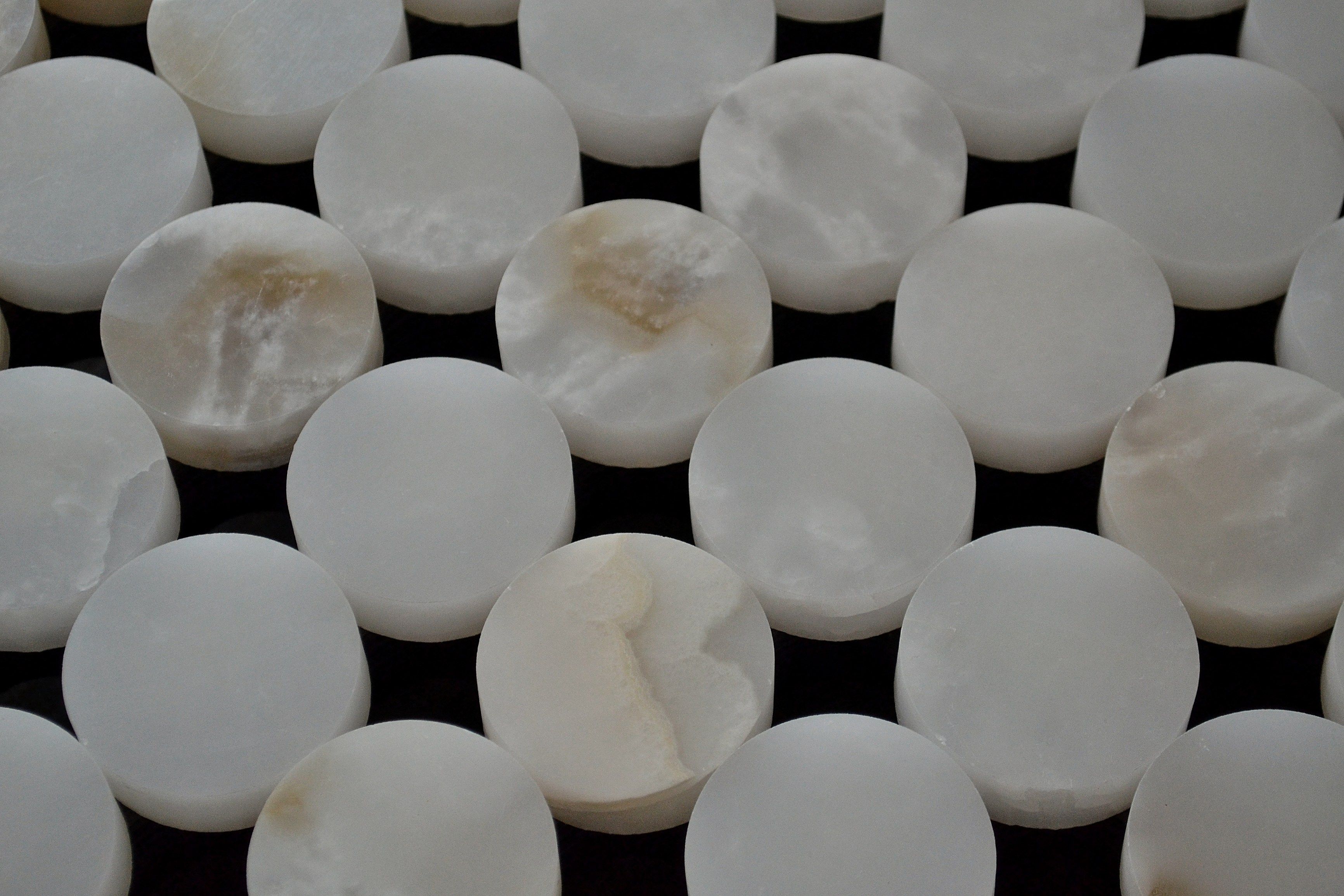 Низкий журнальный столик из оникса mg12 София ARCH-00017868 - Вид №2