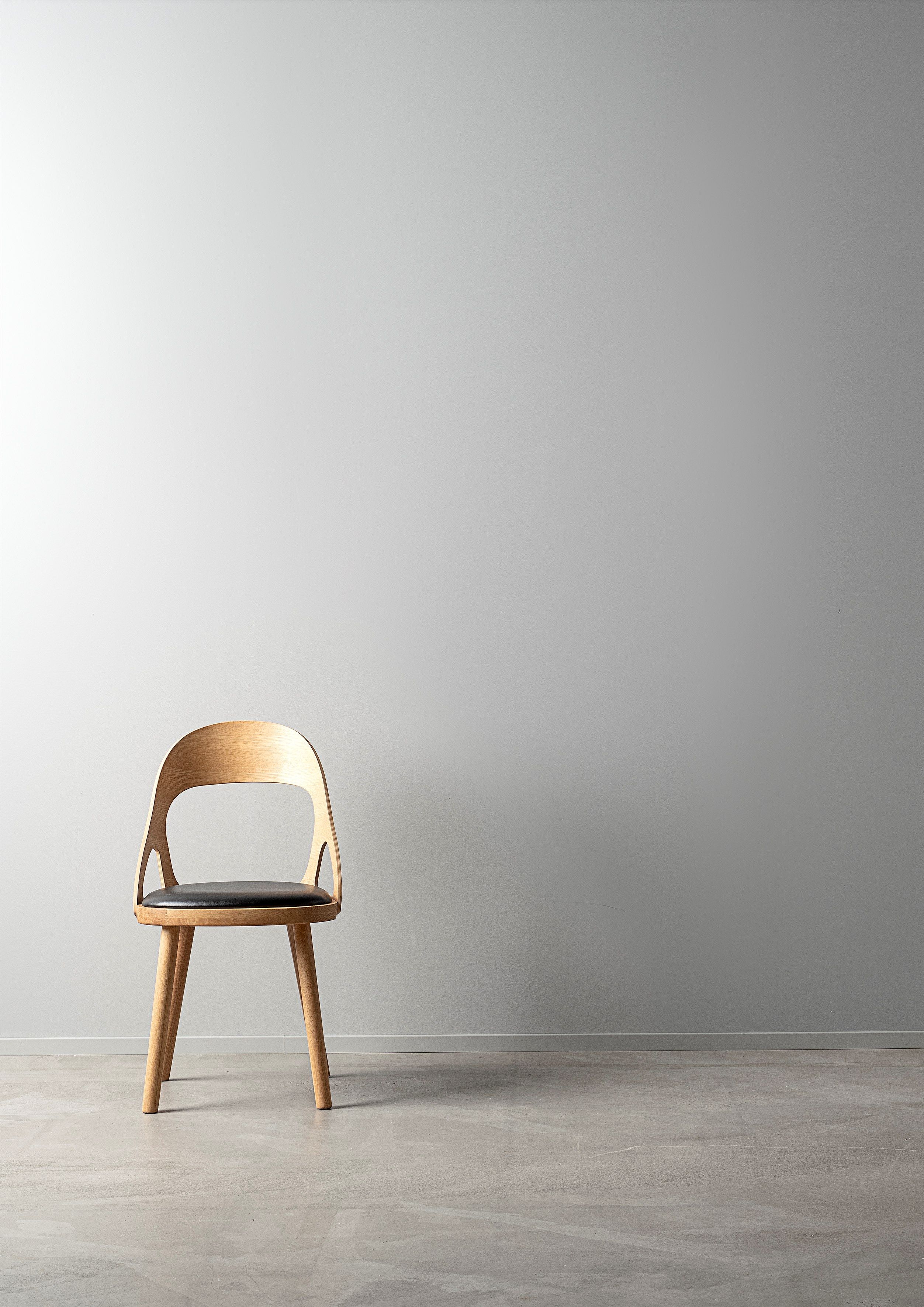 Дубовый стул с открытой спинкой Hans K Colibri ARCH-00113055 - Вид №4