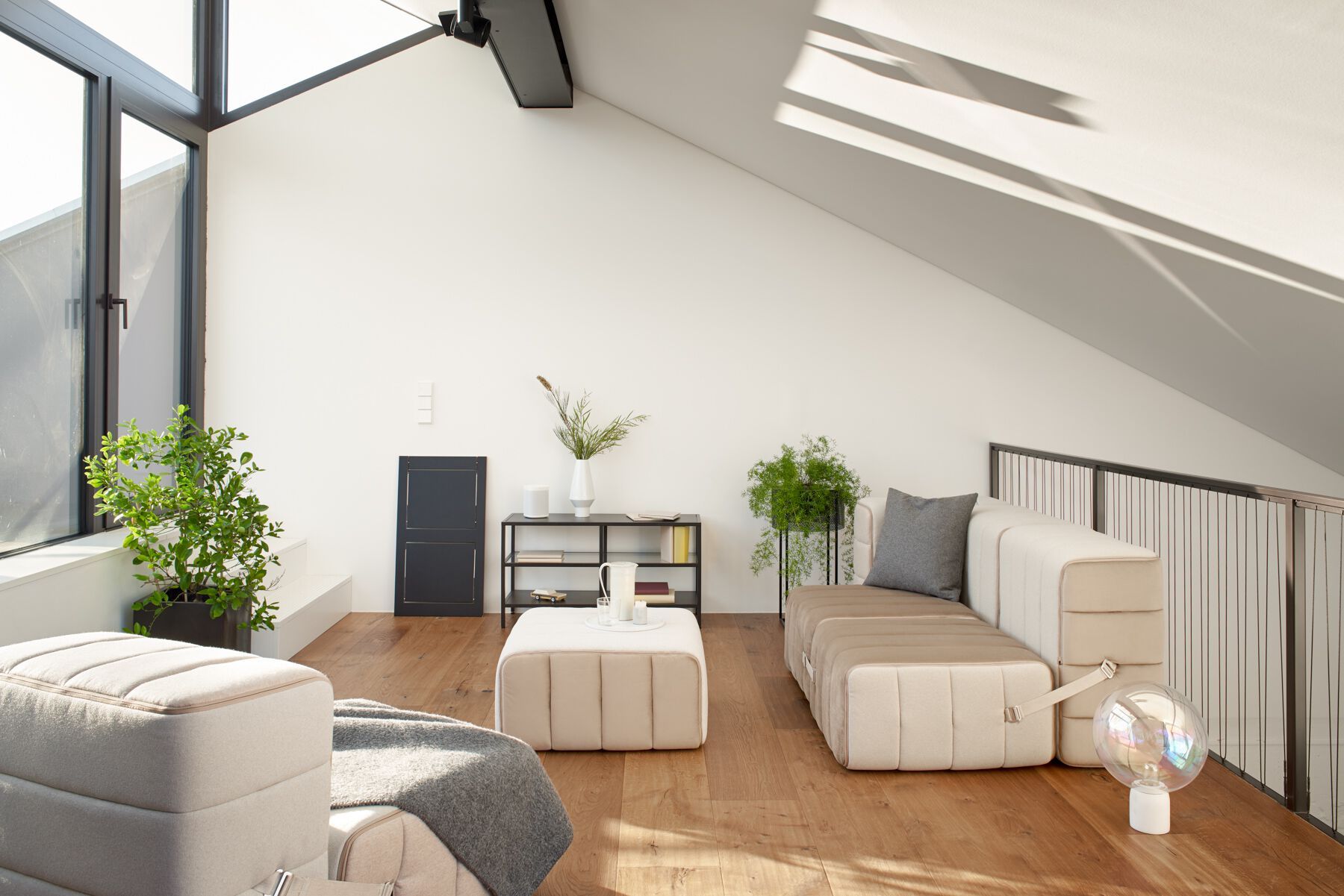 Квадратный пуф из ткани AMBIVALENZ Curt ARCH-00019815 - Вид №29