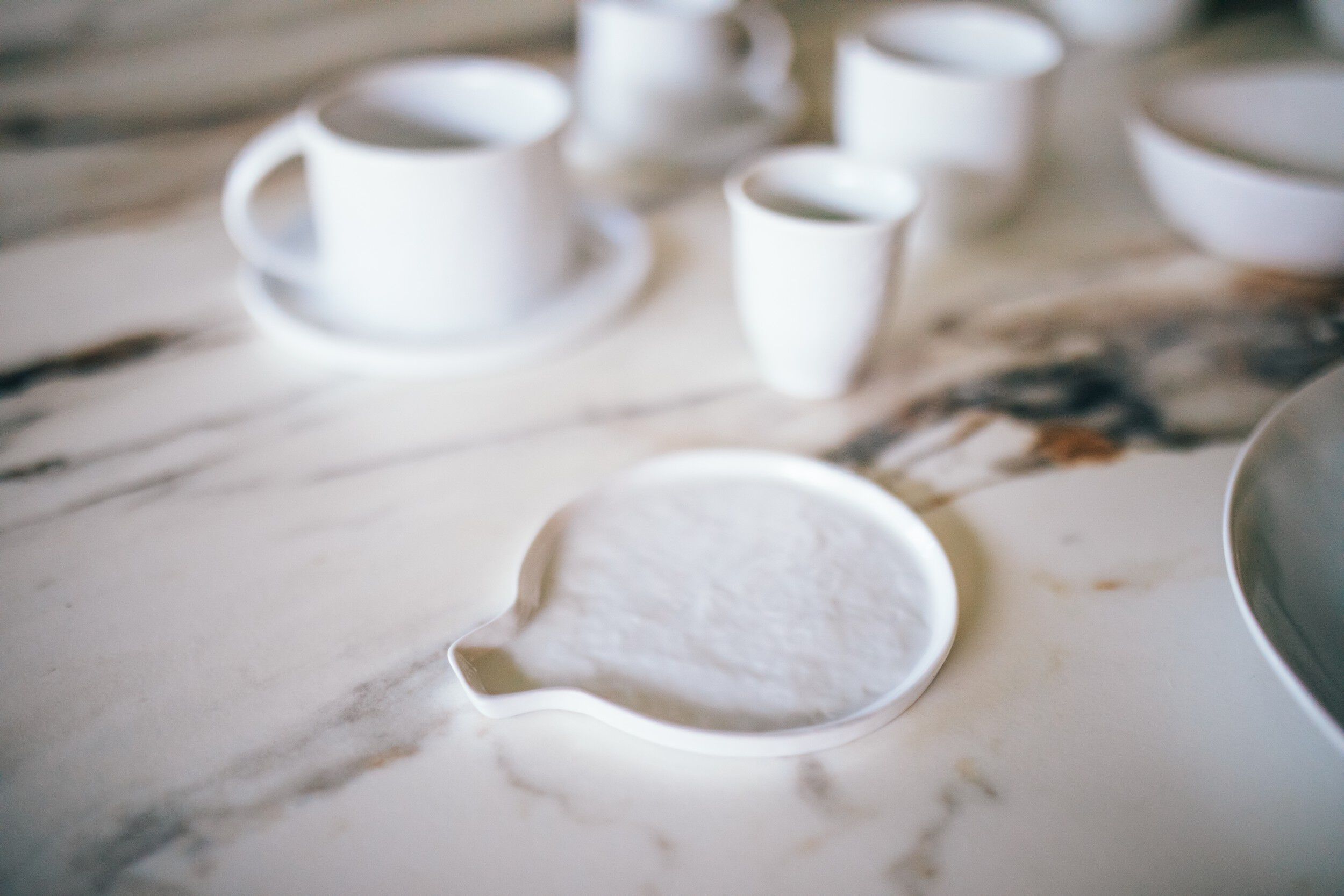 Фарфоровая круглая тарелка POMAX Porcelino White ARCH-00028667 - Вид №5